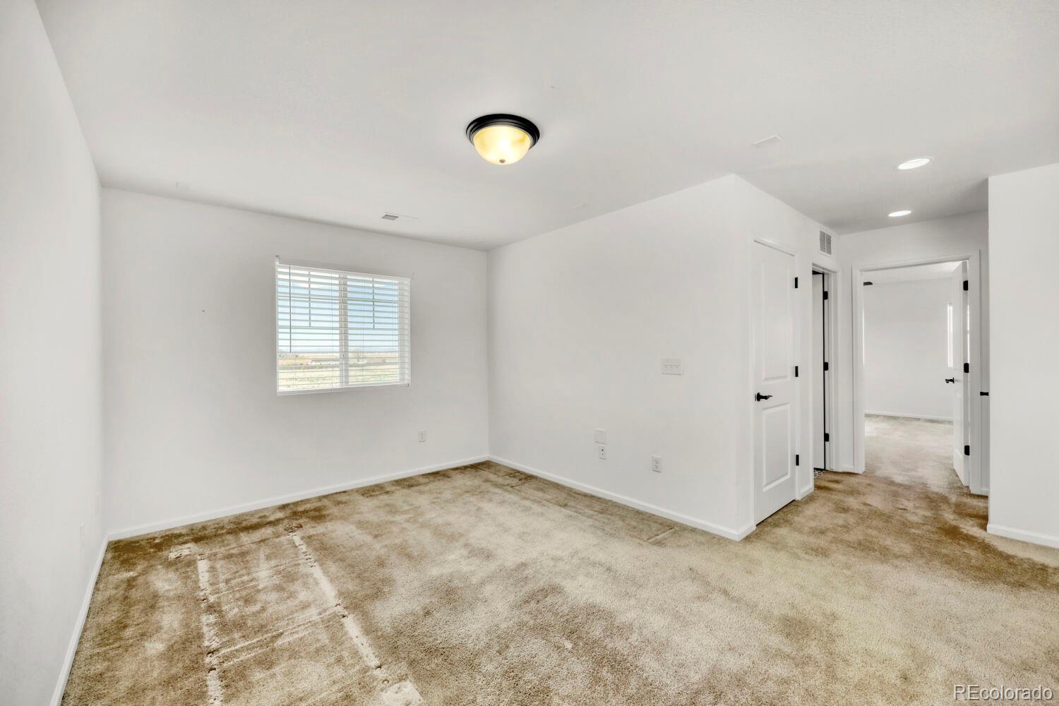 MLS Image #15 for 919 n undergrove way,aurora, Colorado