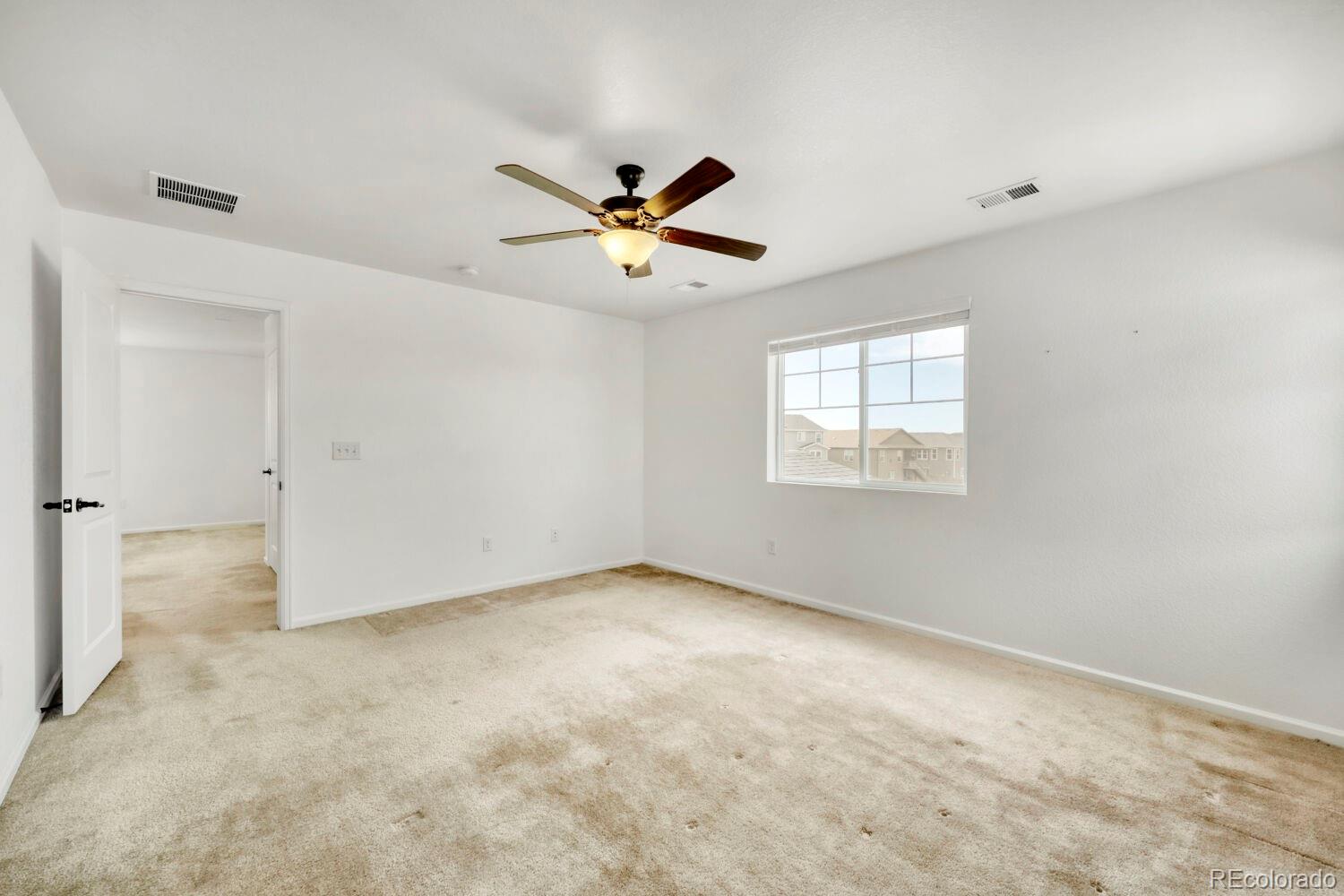 MLS Image #17 for 919 n undergrove way,aurora, Colorado