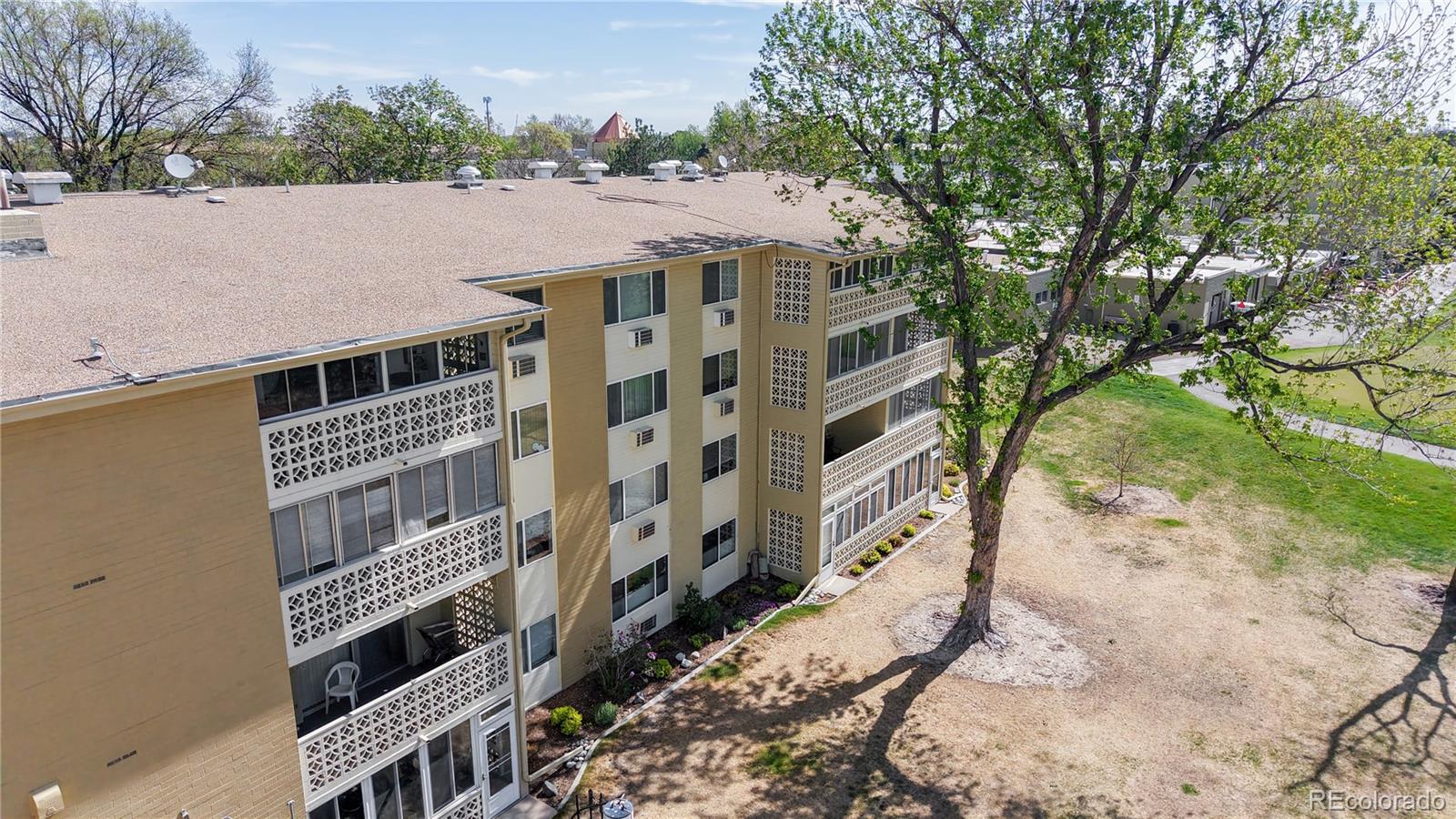 MLS Image #19 for 9380 e center avenue,denver, Colorado