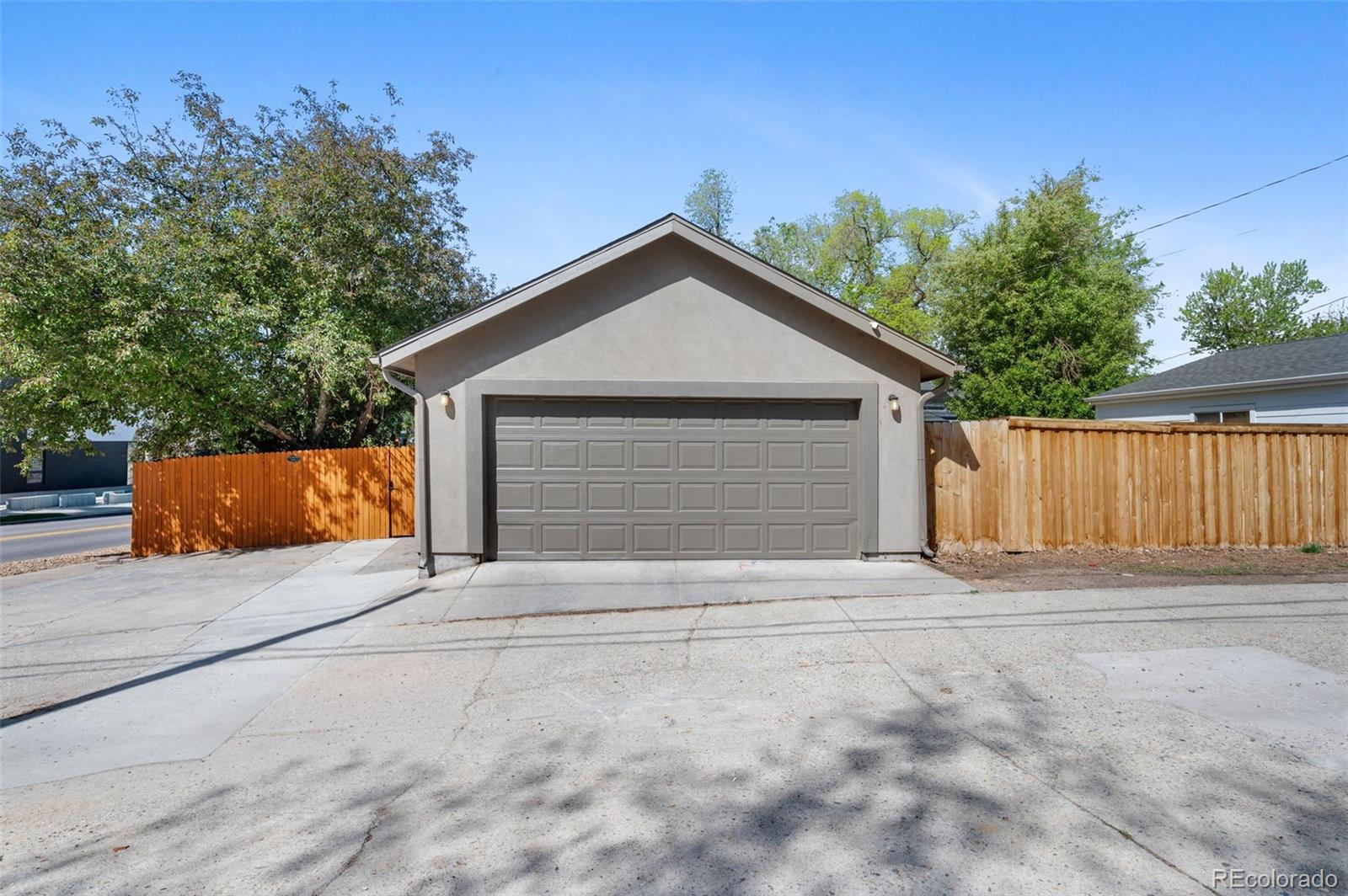 MLS Image #30 for 1996 s downing street,denver, Colorado