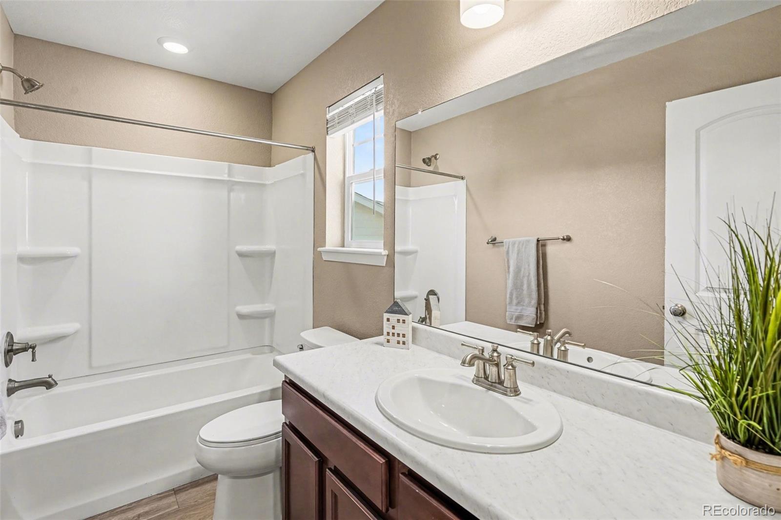 MLS Image #18 for 4328 s nepal court,centennial, Colorado