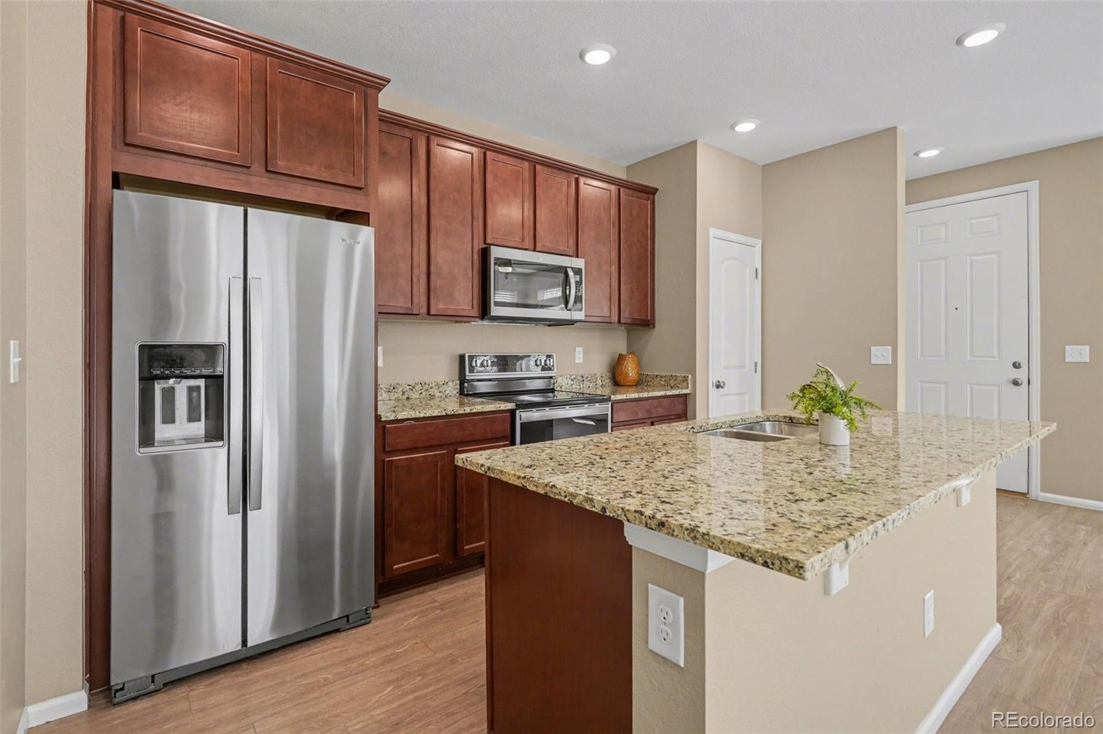 MLS Image #5 for 4328 s nepal court,centennial, Colorado