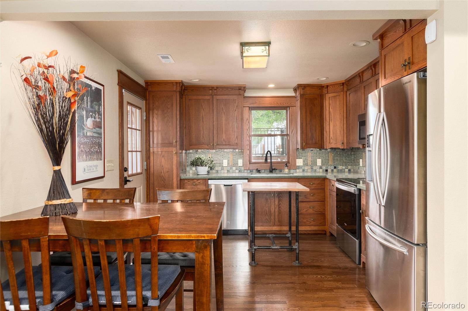 MLS Image #10 for 12 n 17th street,colorado springs, Colorado