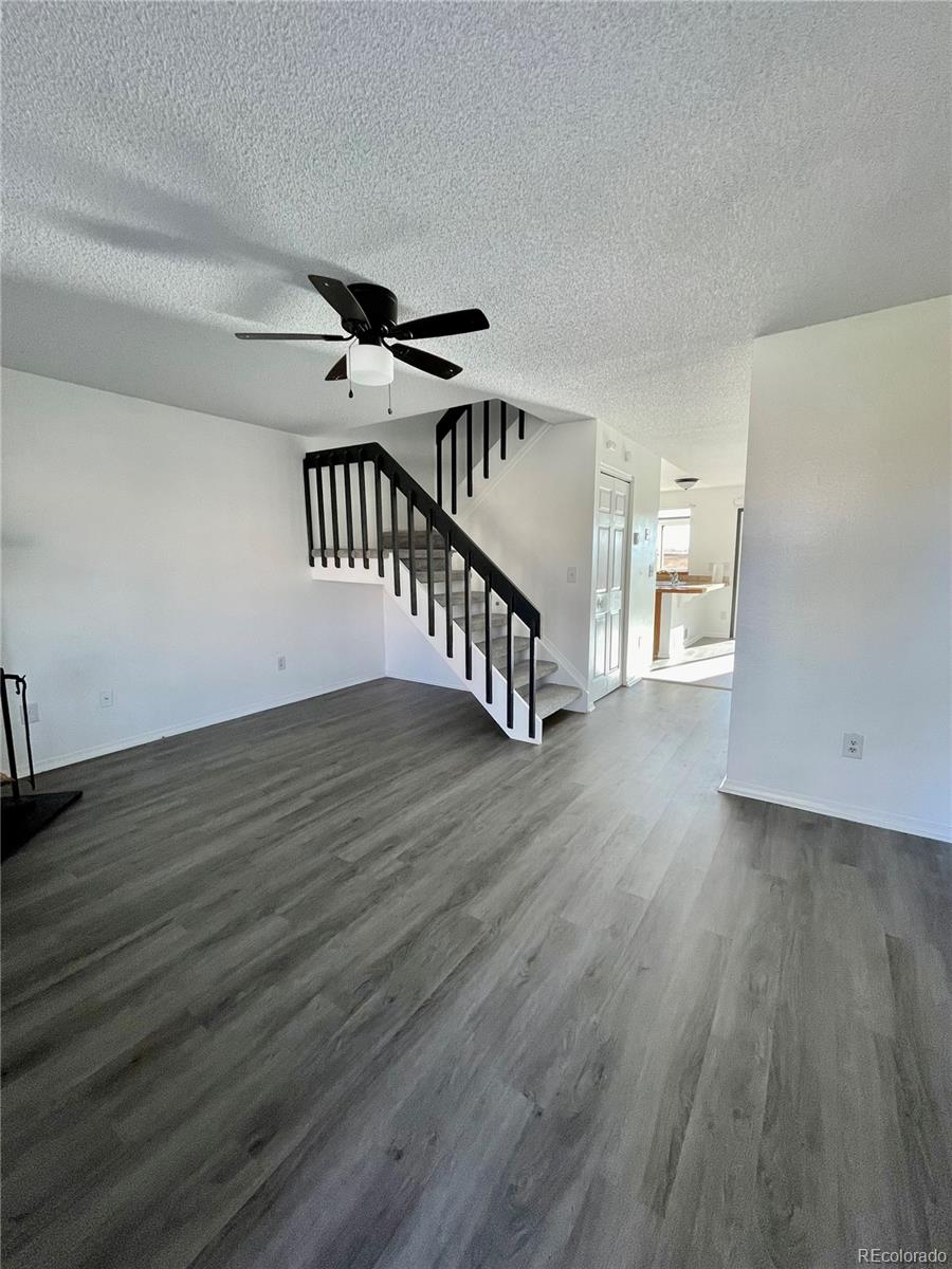 MLS Image #2 for 17437 e rice circle,aurora, Colorado