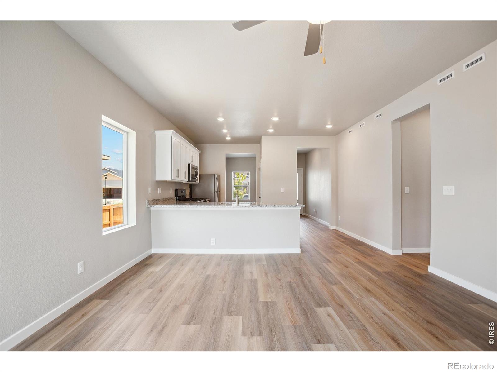 MLS Image #5 for 849  emerald lakes street,severance, Colorado
