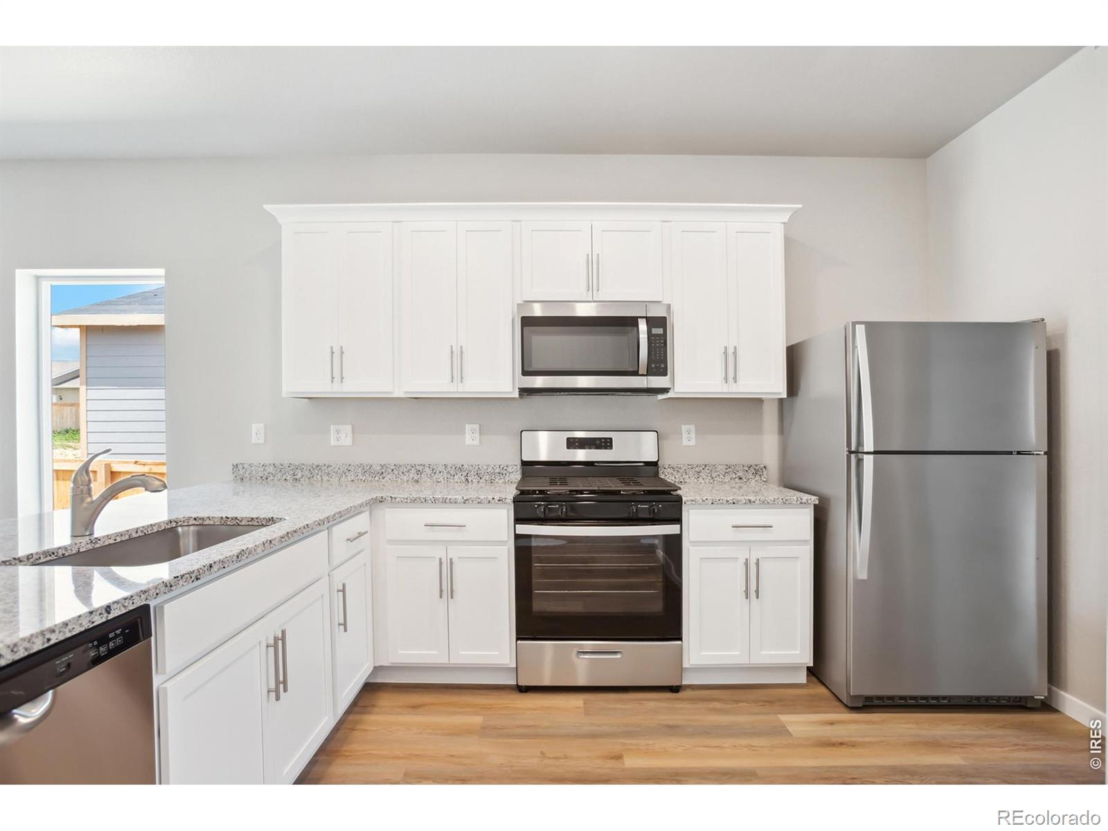 MLS Image #8 for 849  emerald lakes street,severance, Colorado