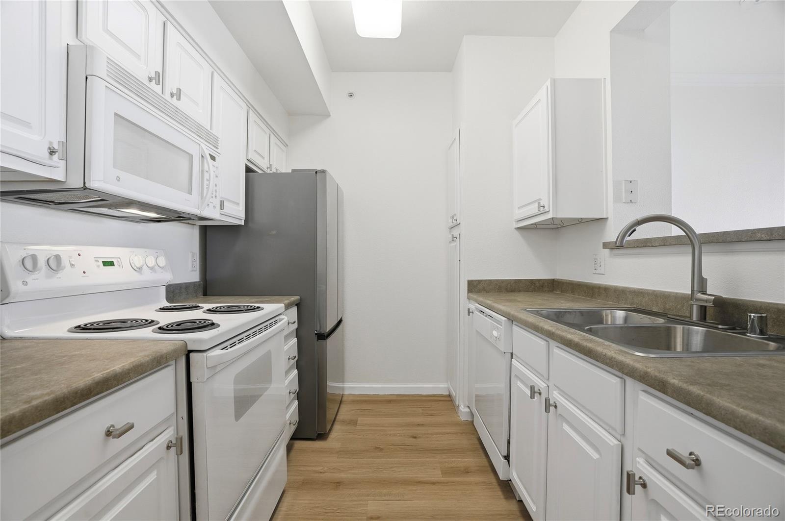 MLS Image #12 for 7422 s quail circle,littleton, Colorado