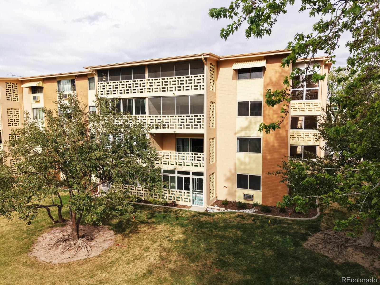 MLS Image #26 for 605 s alton way,denver, Colorado