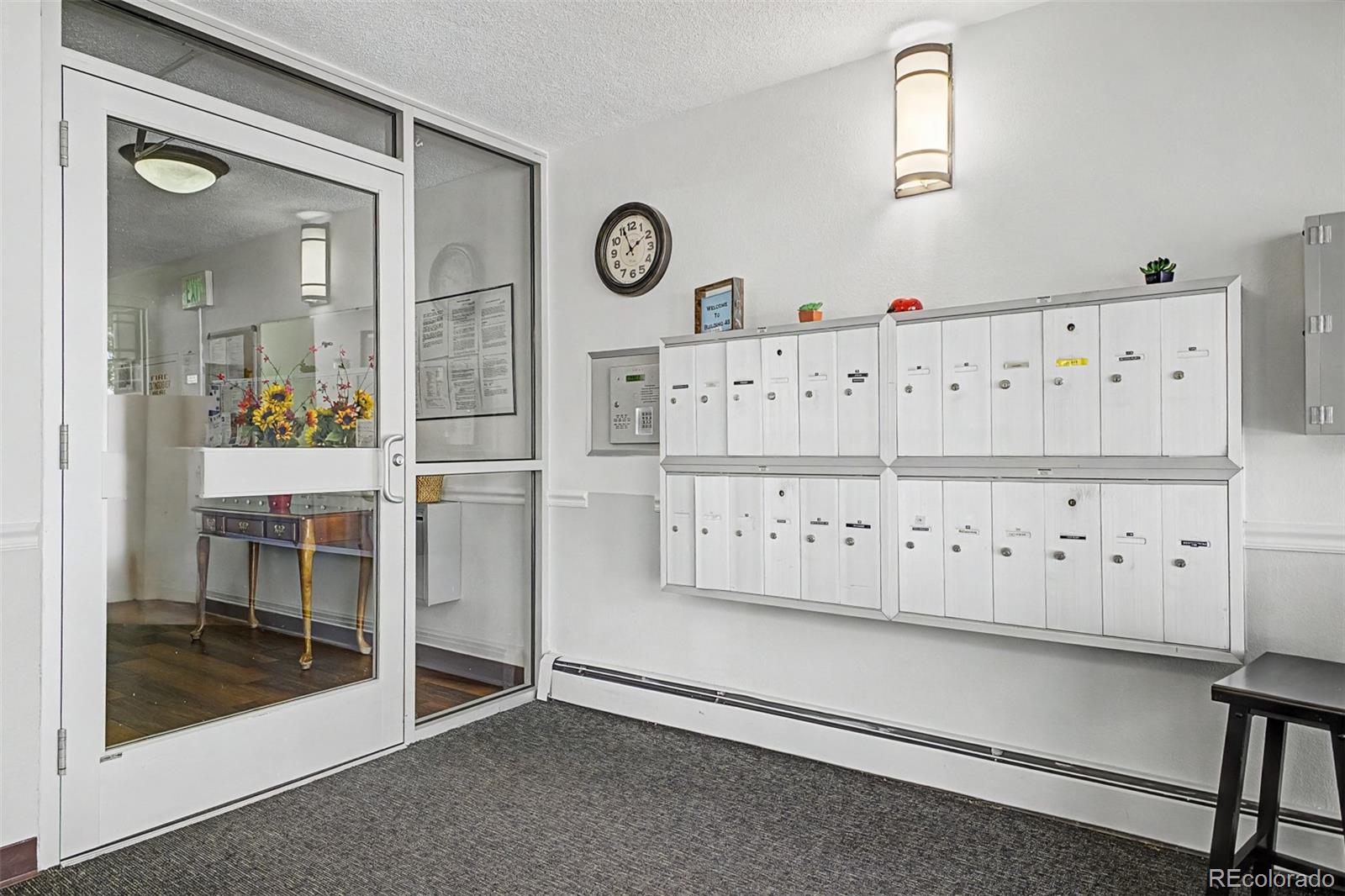 MLS Image #3 for 605 s alton way,denver, Colorado