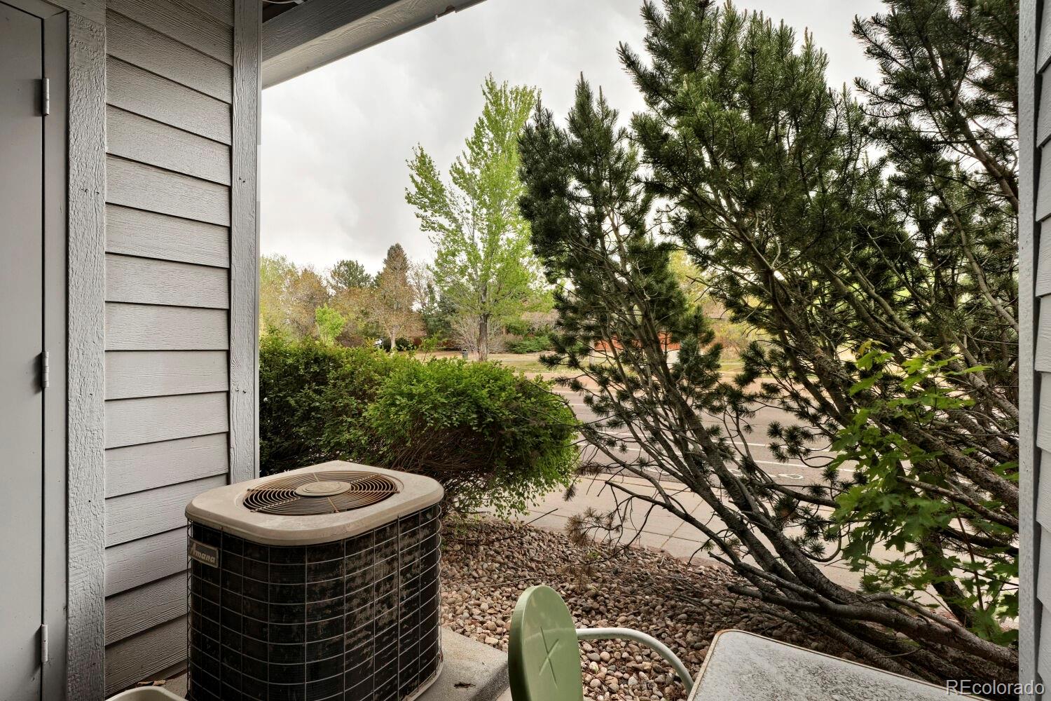 MLS Image #16 for 3141 s tamarac drive,denver, Colorado