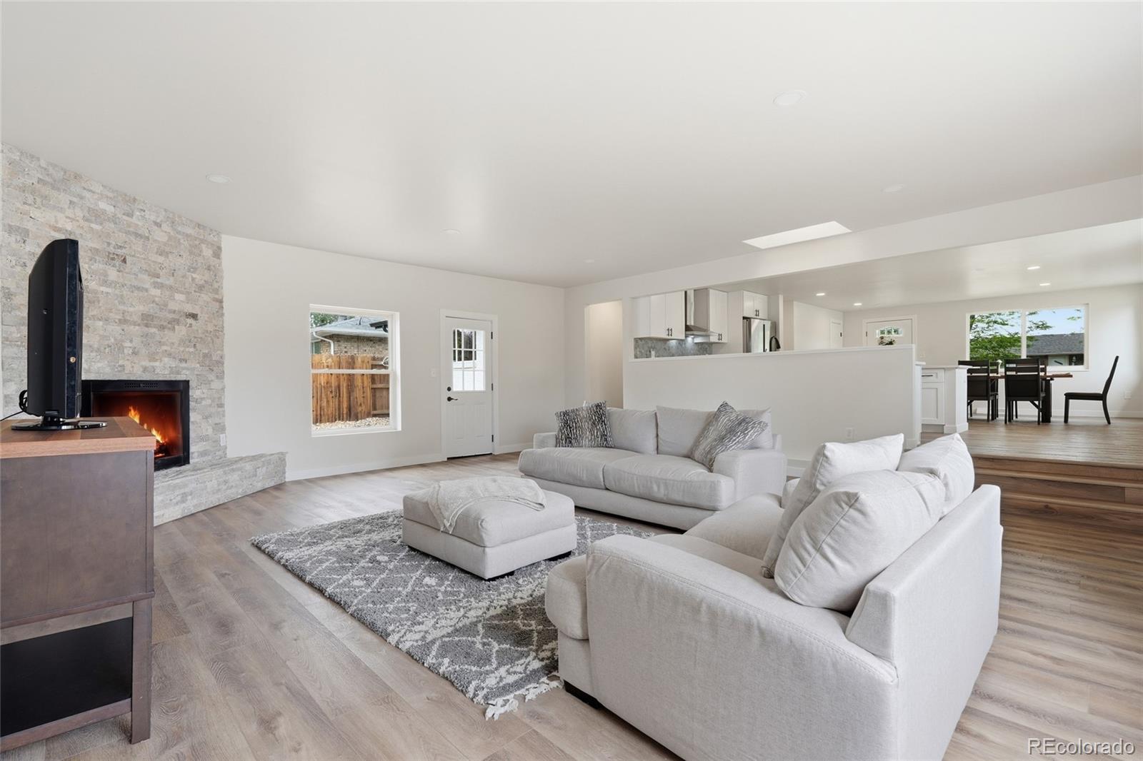 MLS Image #12 for 405  elliott street,longmont, Colorado
