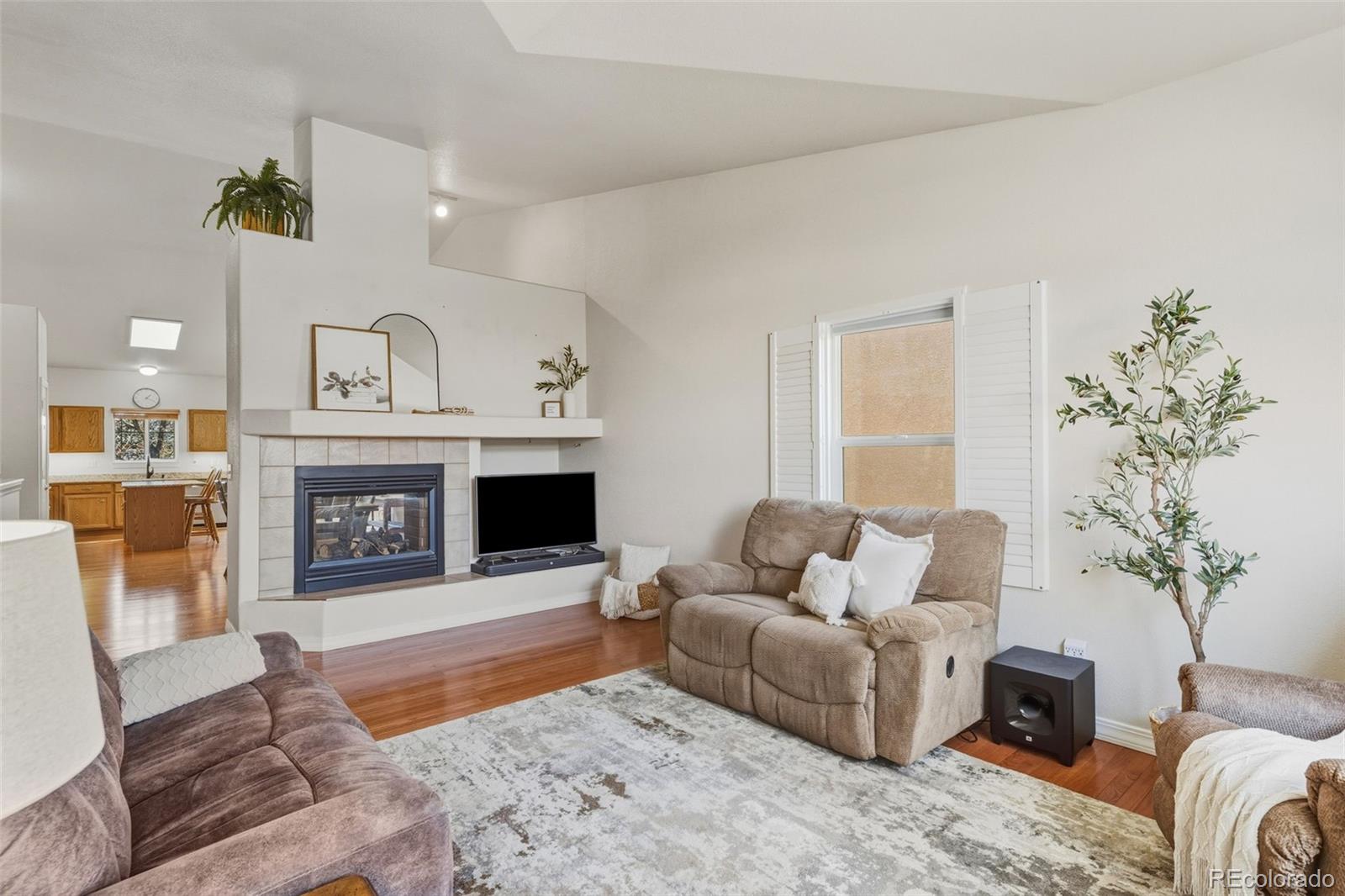 MLS Image #5 for 1644  pinon glen circle,colorado springs, Colorado