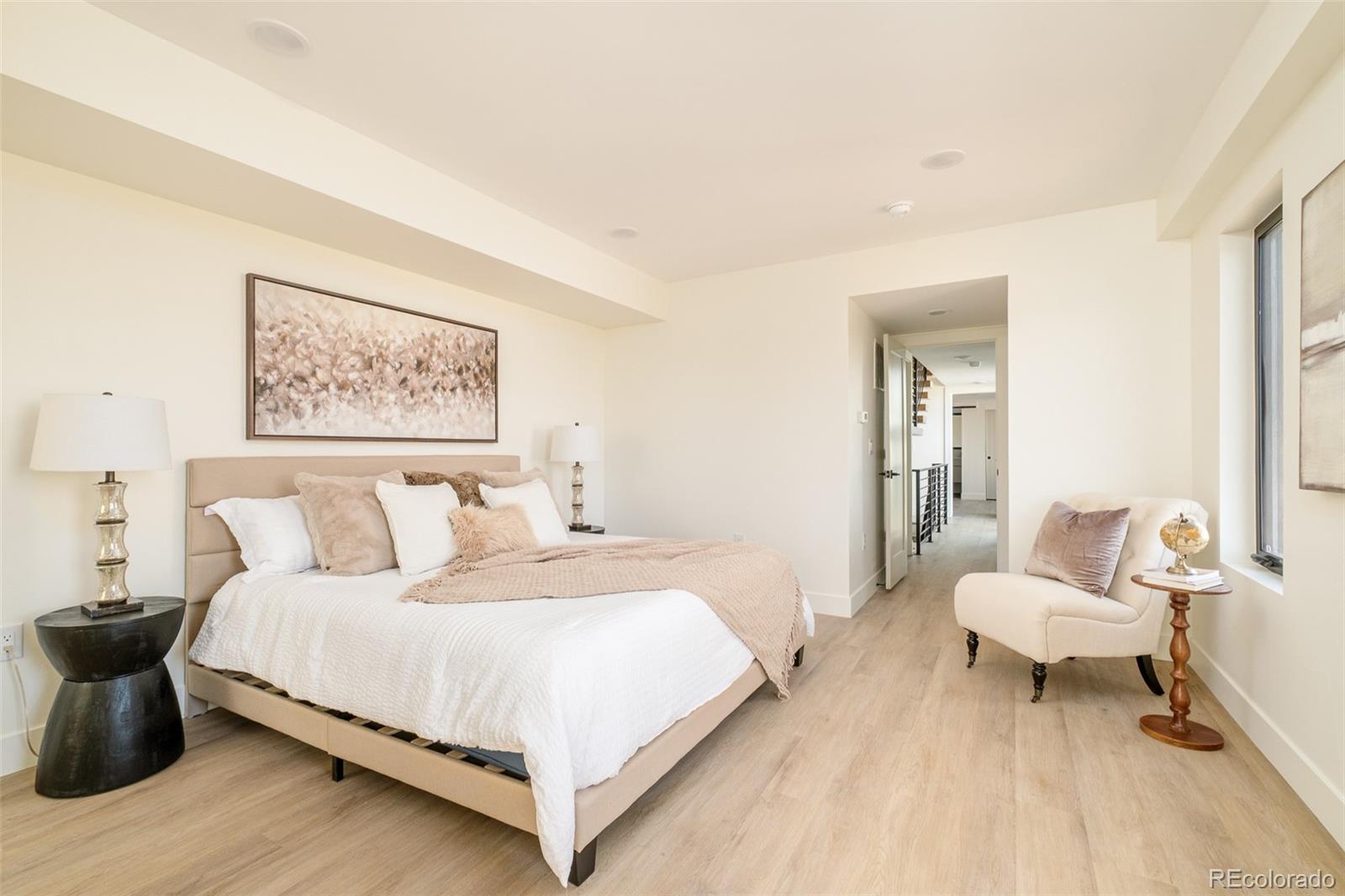 MLS Image #19 for 3414  lawrence street,denver, Colorado