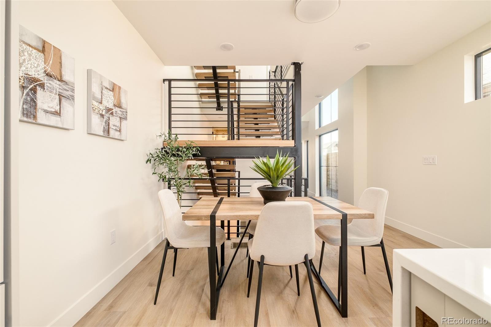 MLS Image #4 for 3414  lawrence street,denver, Colorado