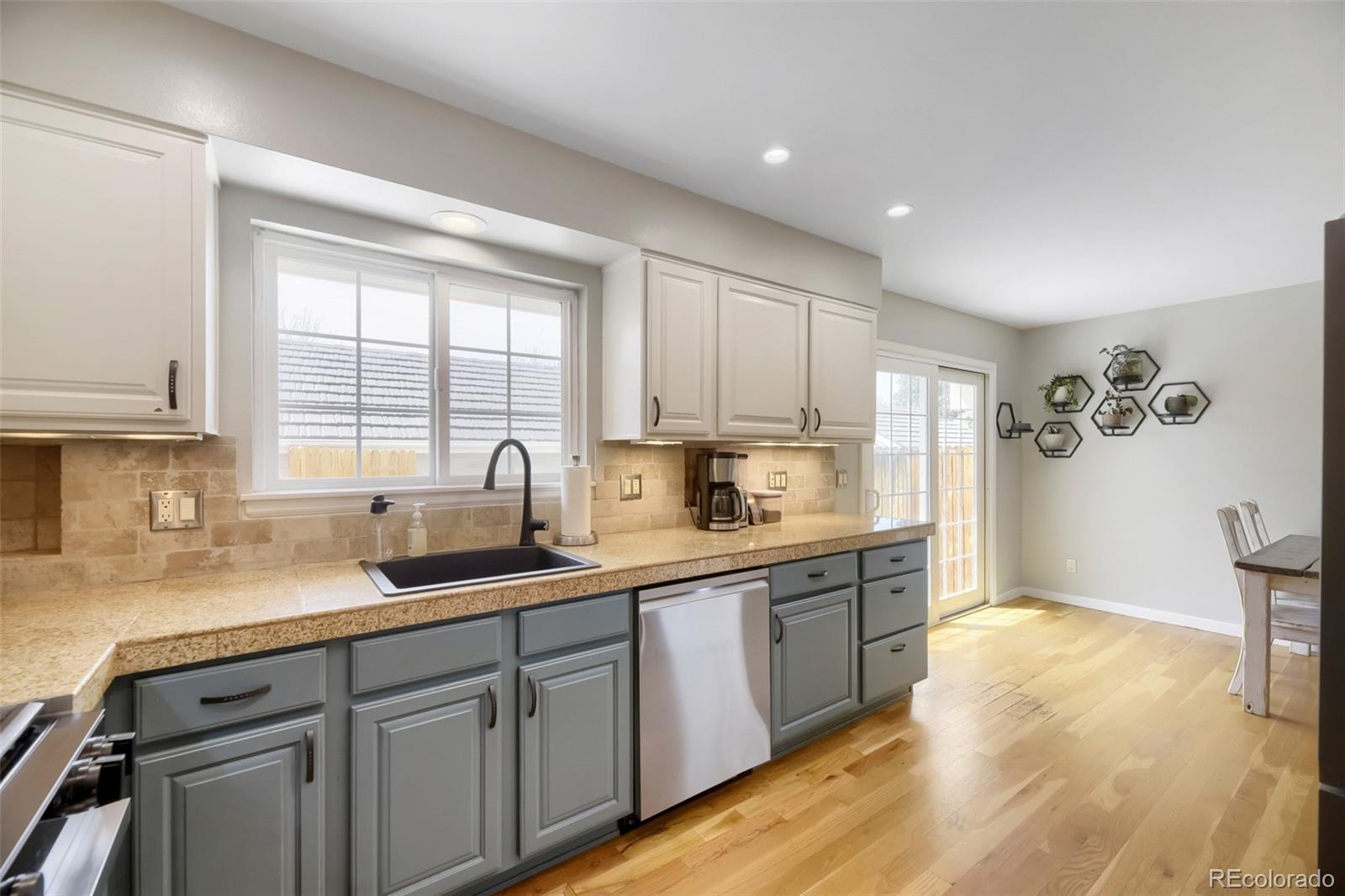 MLS Image #10 for 5226 s jellison street,littleton, Colorado