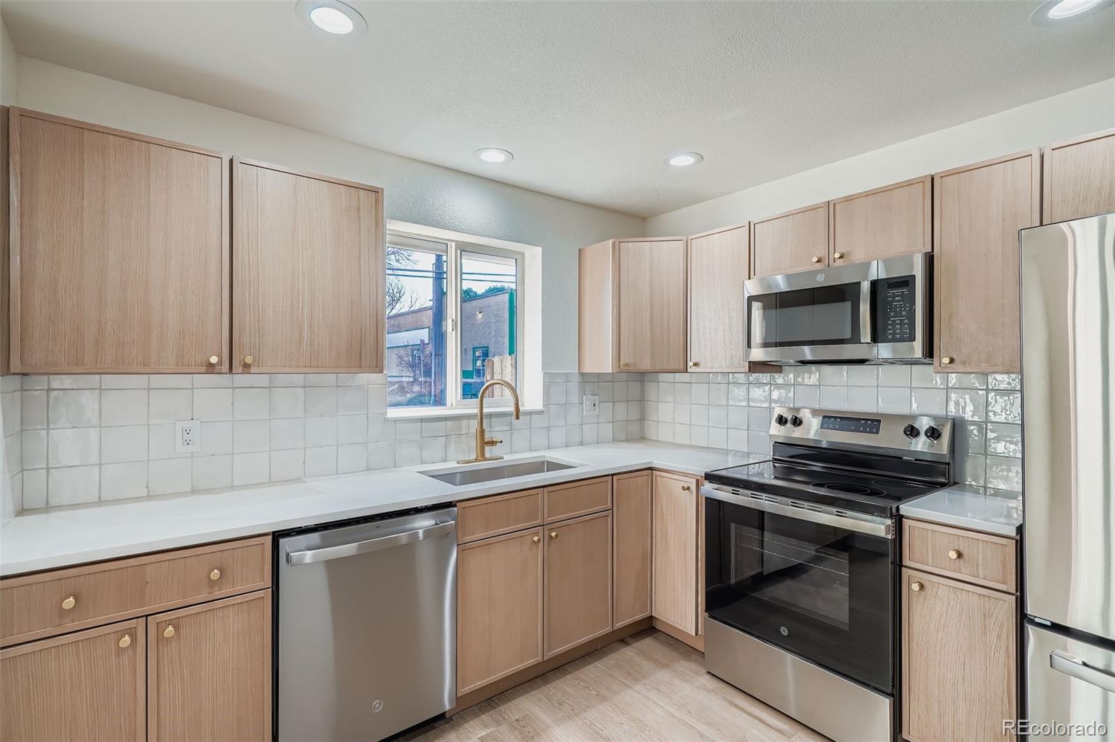 MLS Image #3 for 3501  holly street,denver, Colorado