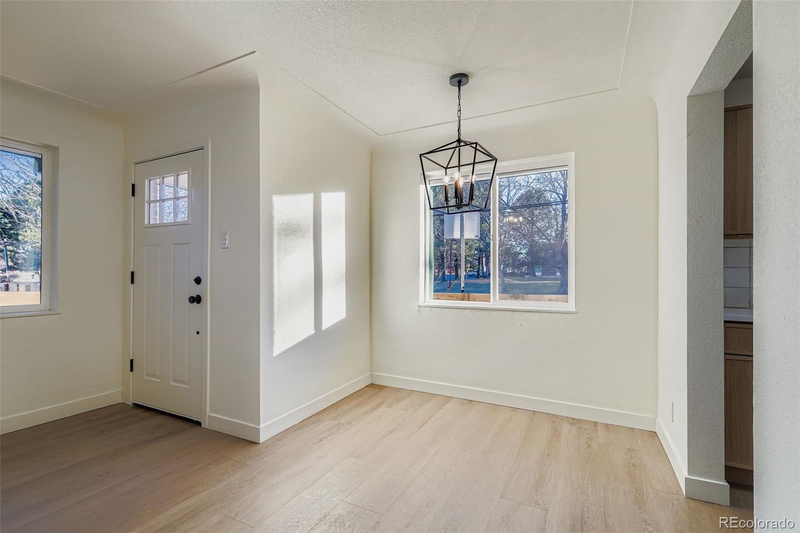 MLS Image #5 for 3501  holly street,denver, Colorado