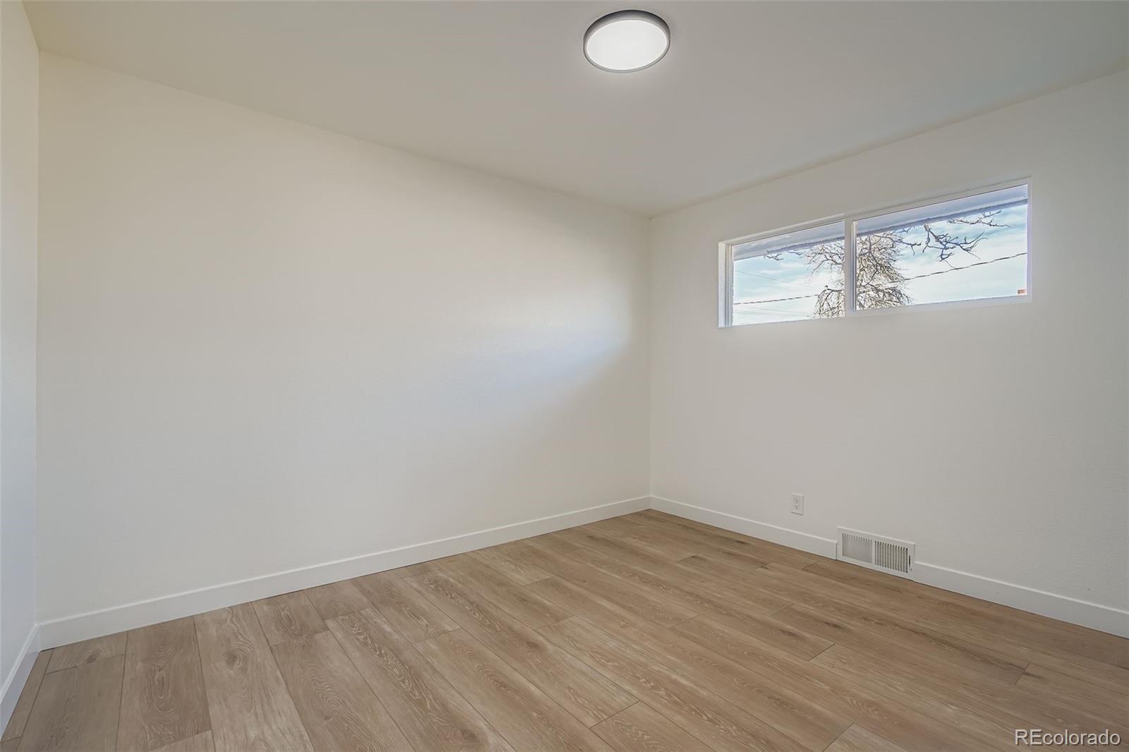 MLS Image #7 for 3501  holly street,denver, Colorado