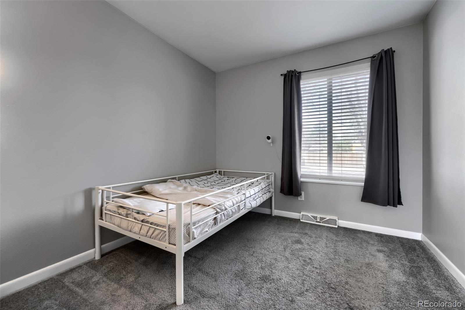 MLS Image #14 for 4708 s ouray way,aurora, Colorado