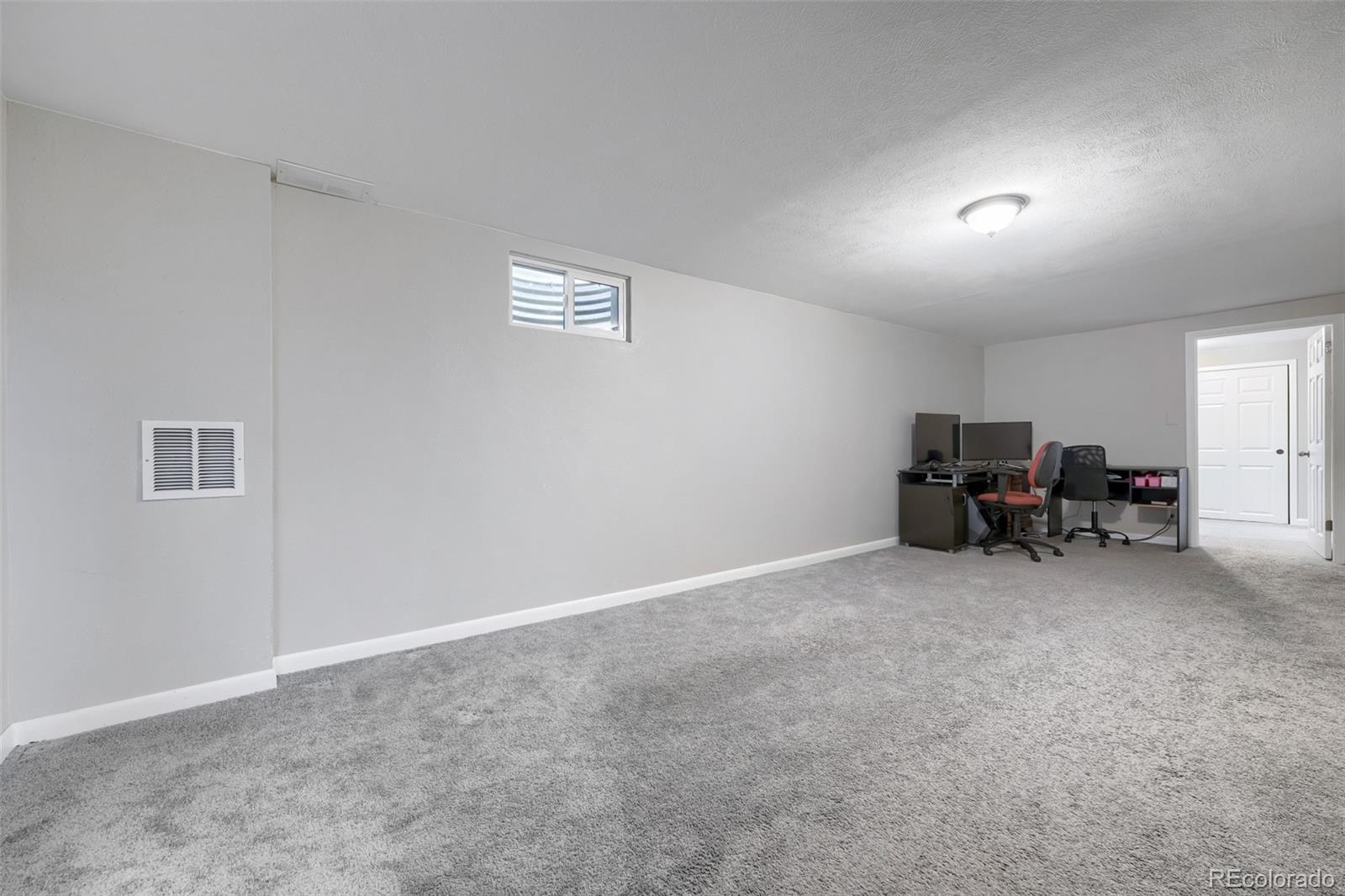 MLS Image #18 for 4708 s ouray way,aurora, Colorado