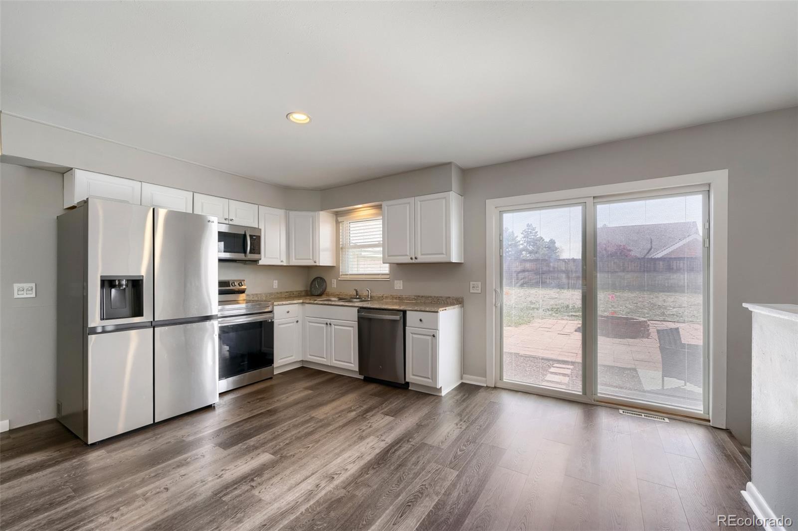 MLS Image #4 for 4708 s ouray way,aurora, Colorado