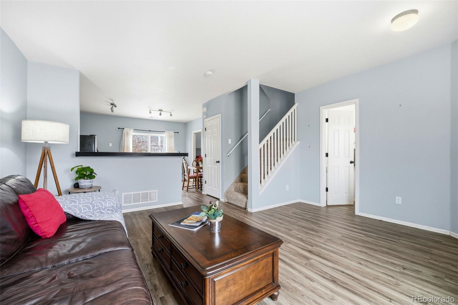 MLS Image #3 for 6112  scottsbluff drive,colorado springs, Colorado