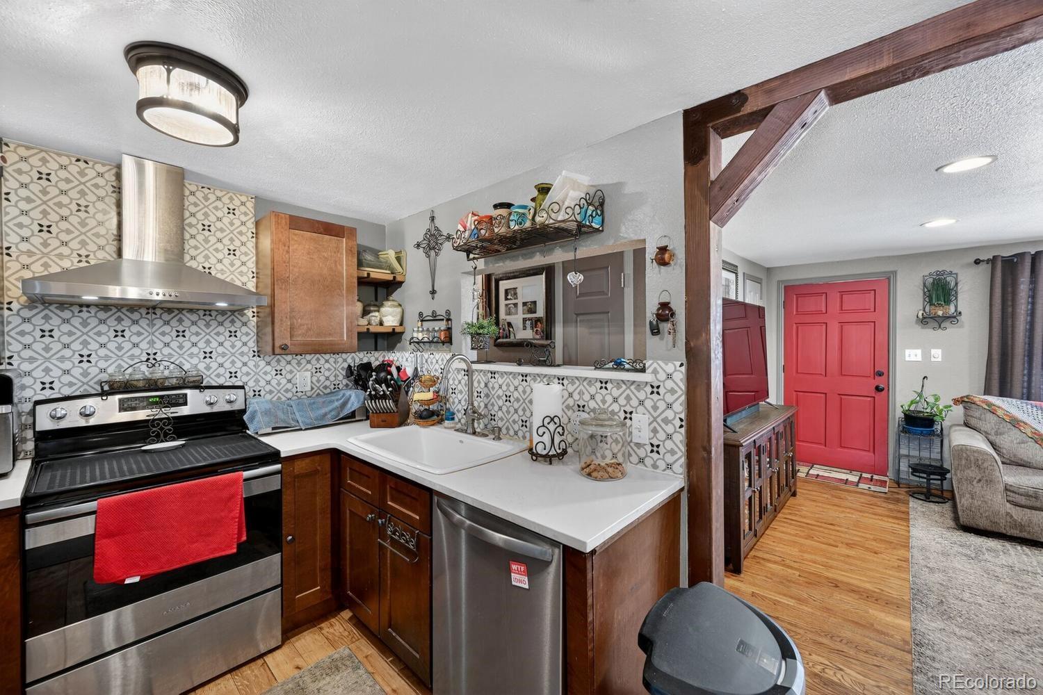 MLS Image #6 for 5961 e 81st avenue,dupont, Colorado
