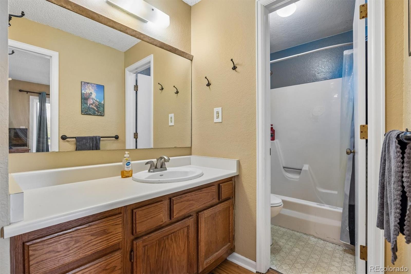 MLS Image #14 for 1370  estes street,lakewood, Colorado