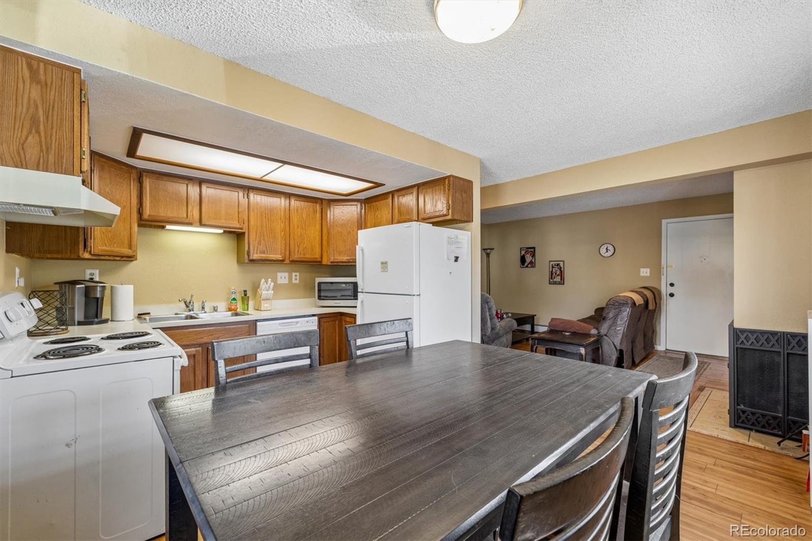 MLS Image #5 for 1370  estes street,lakewood, Colorado