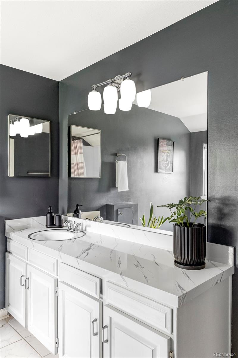 MLS Image #22 for 5102 s cody court,littleton, Colorado