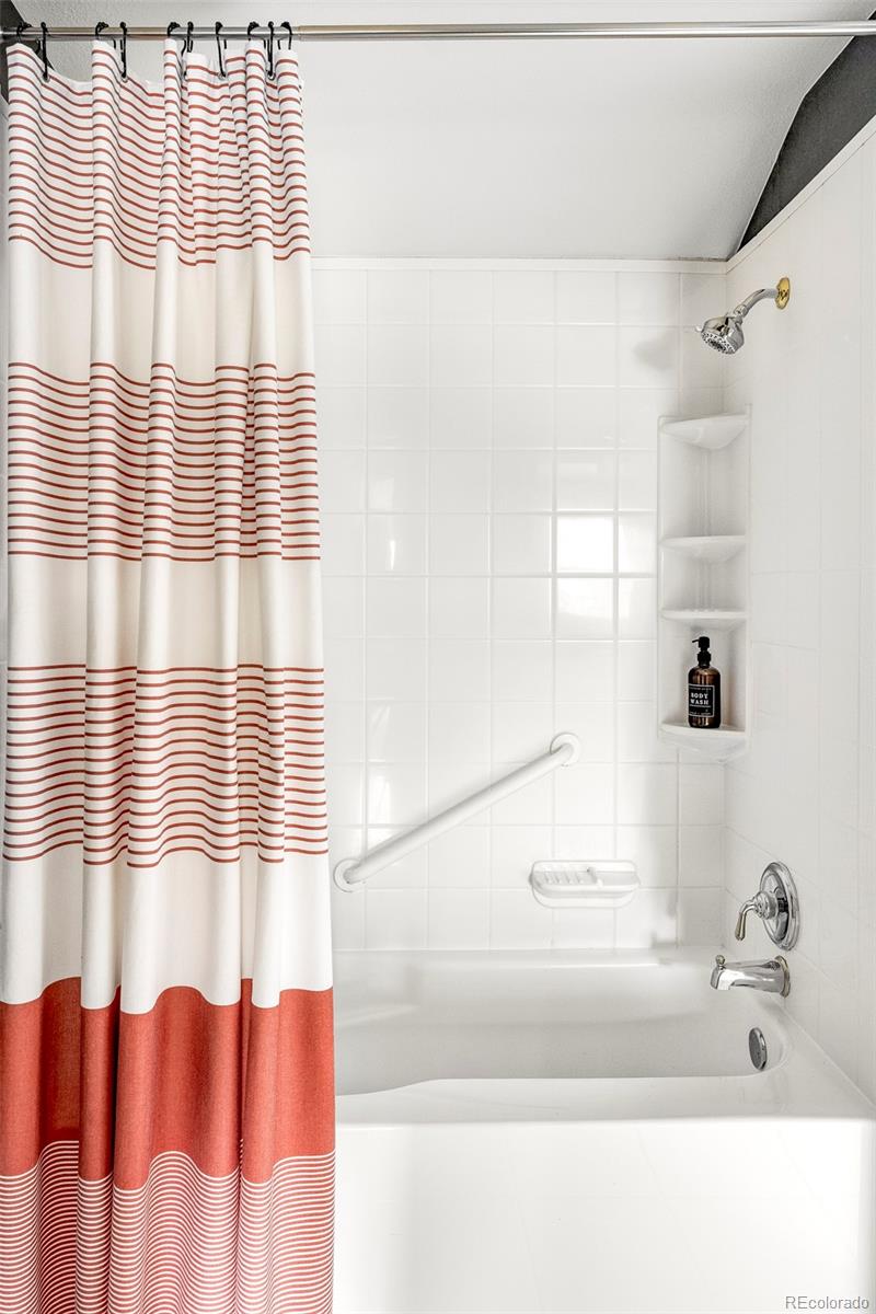 MLS Image #23 for 5102 s cody court,littleton, Colorado
