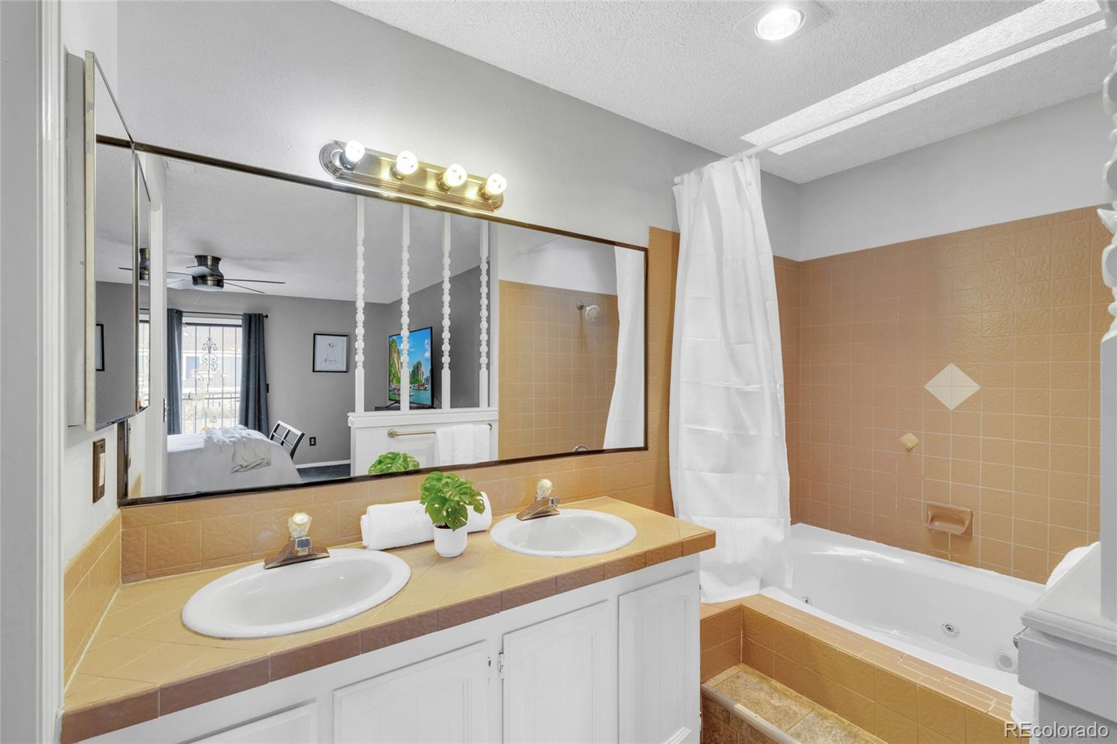 MLS Image #19 for 1350 s idalia street,aurora, Colorado