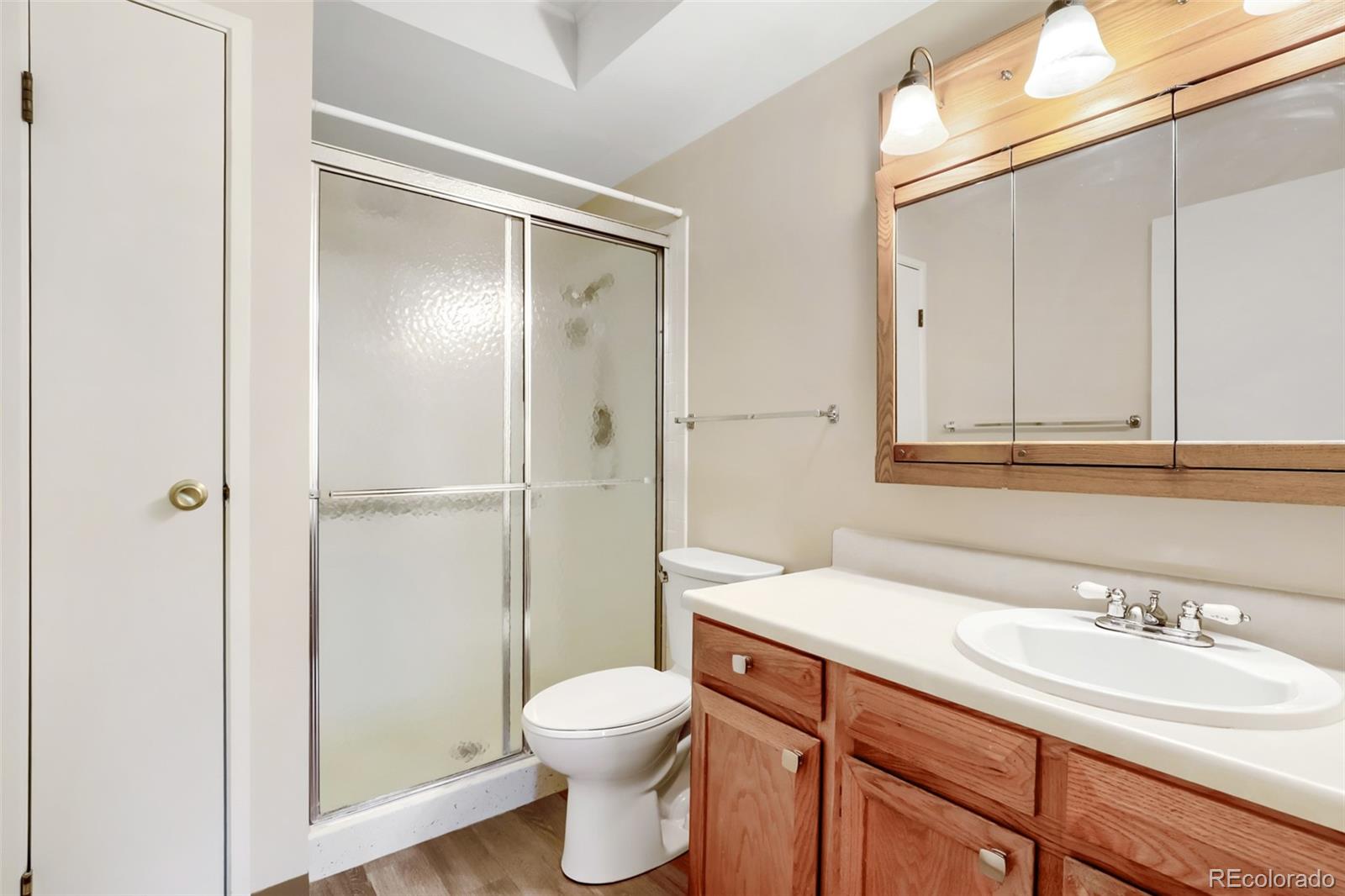 MLS Image #10 for 13606 e bates avenue,aurora, Colorado