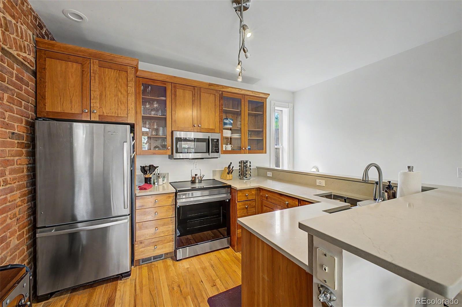 MLS Image #13 for 2504  glenarm place,denver, Colorado
