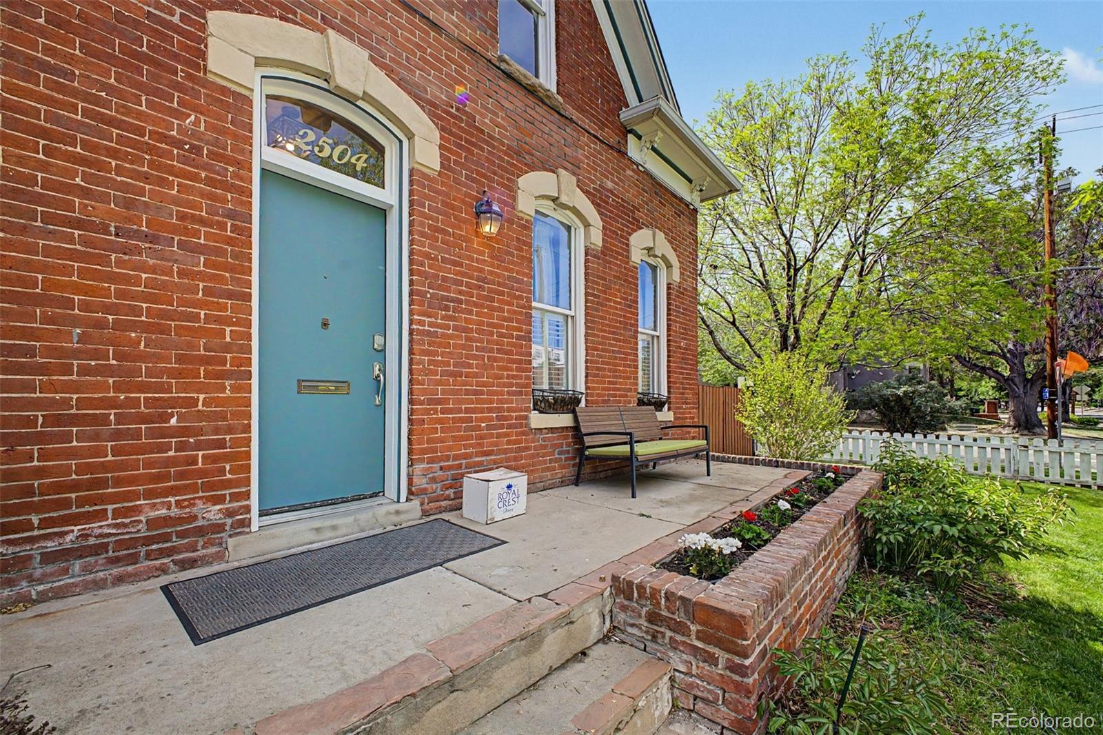 MLS Image #4 for 2504  glenarm place,denver, Colorado