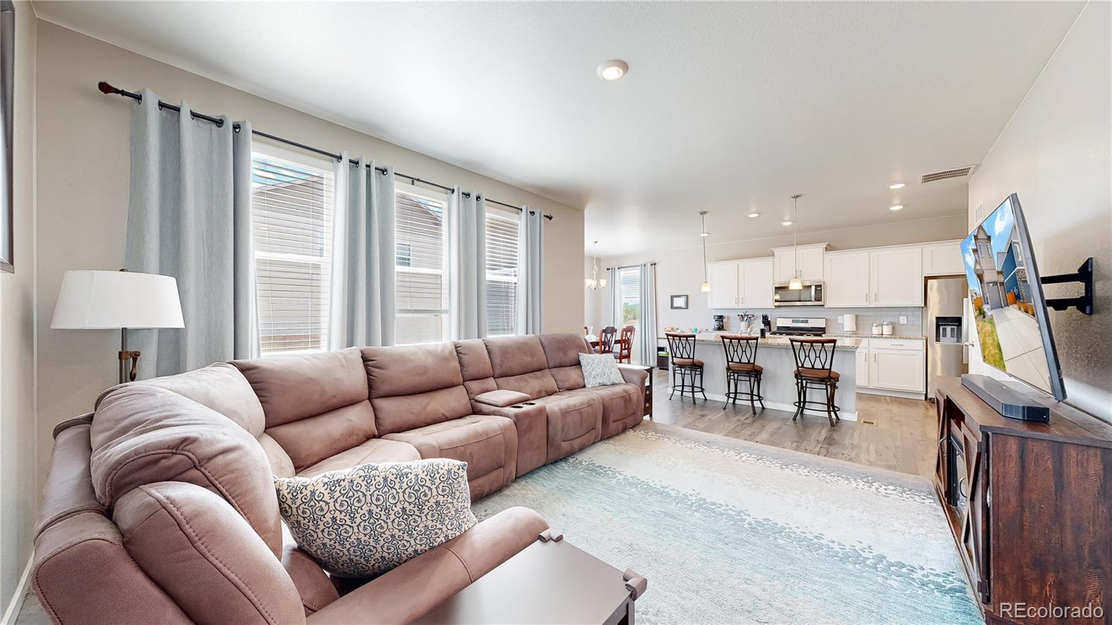 MLS Image #3 for 2122  pineywoods street,mead, Colorado