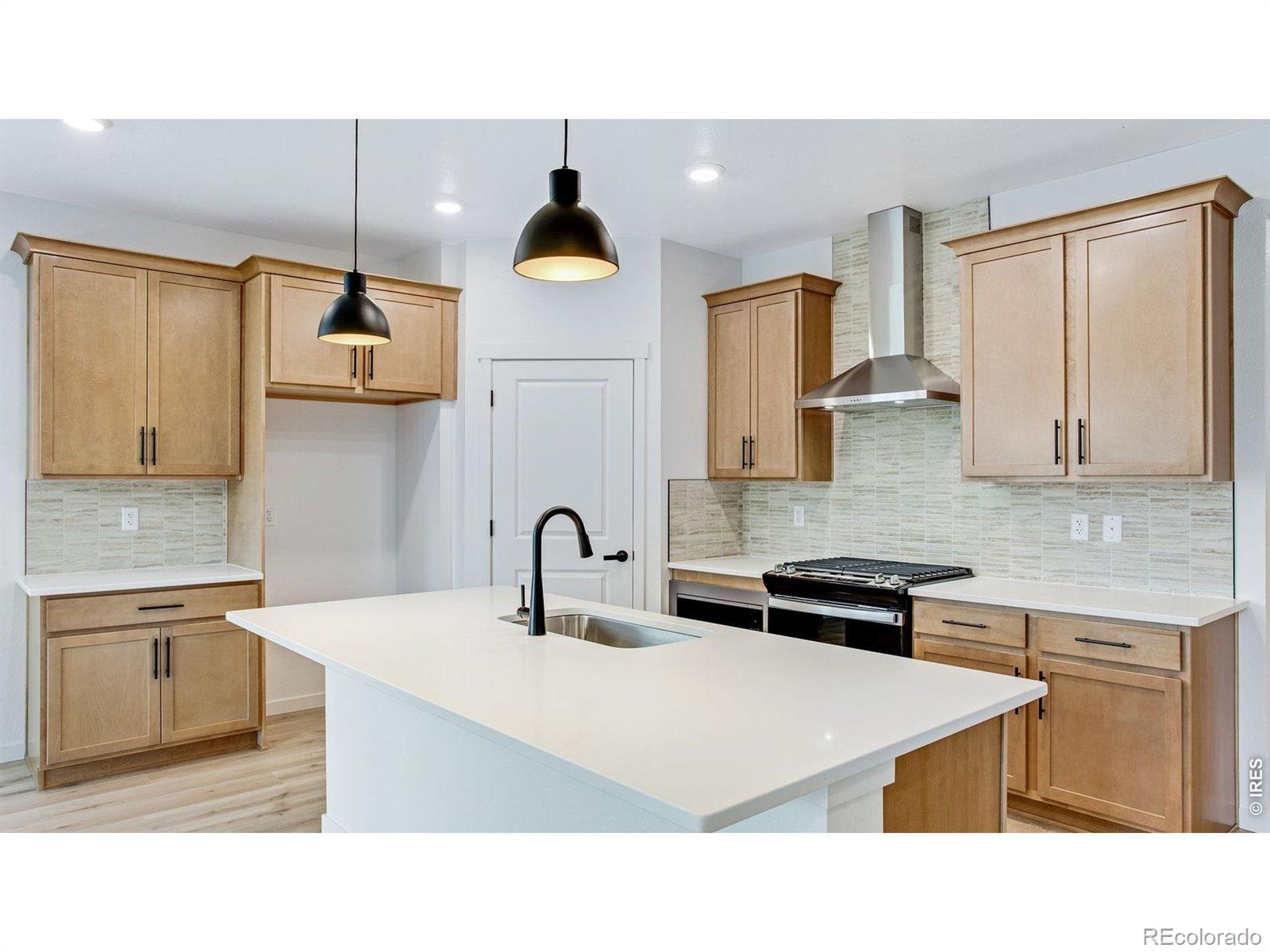 MLS Image #14 for 1727  knobby pine drive,fort collins, Colorado
