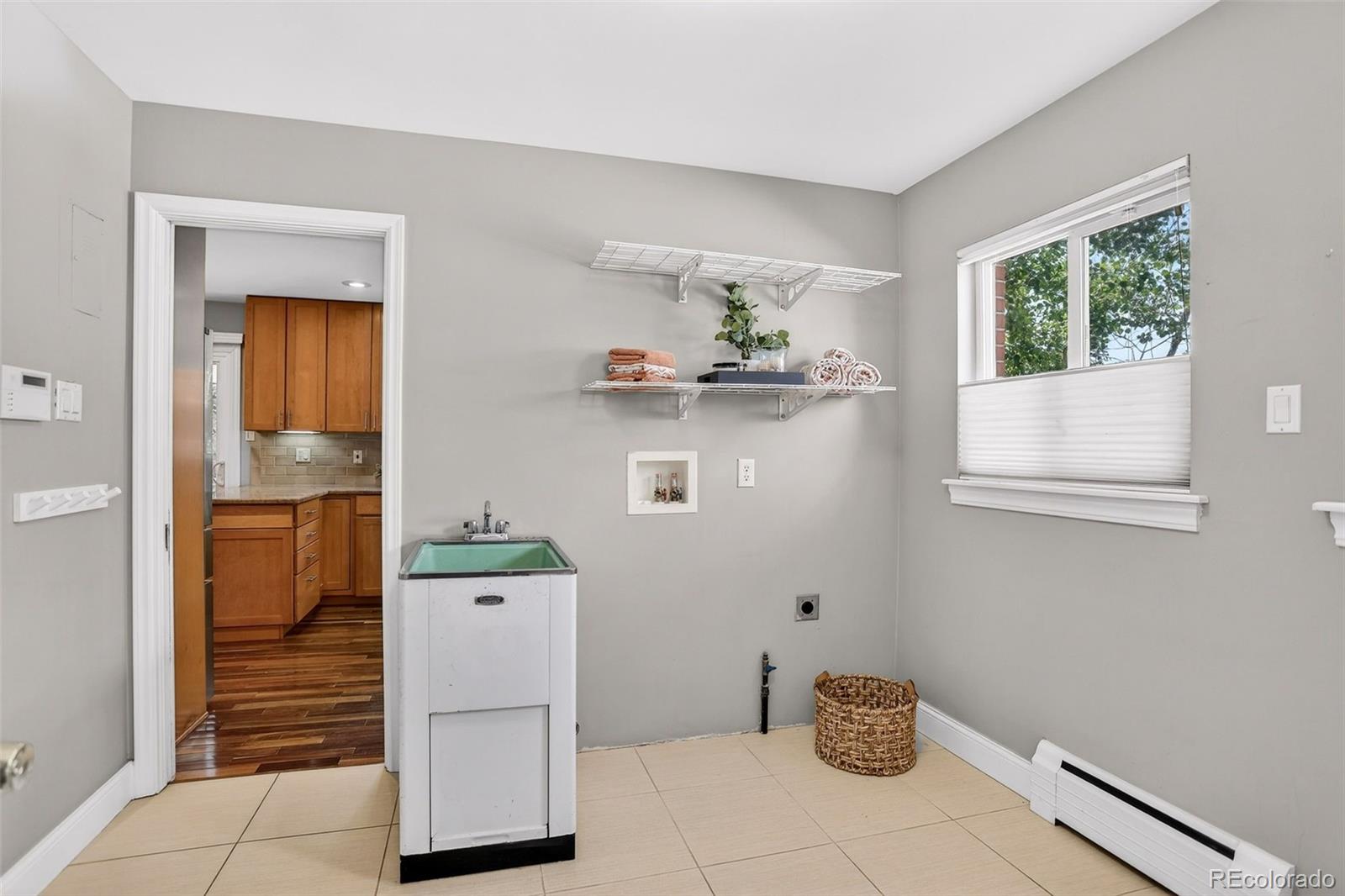 MLS Image #28 for 3127 s dallas court,denver, Colorado