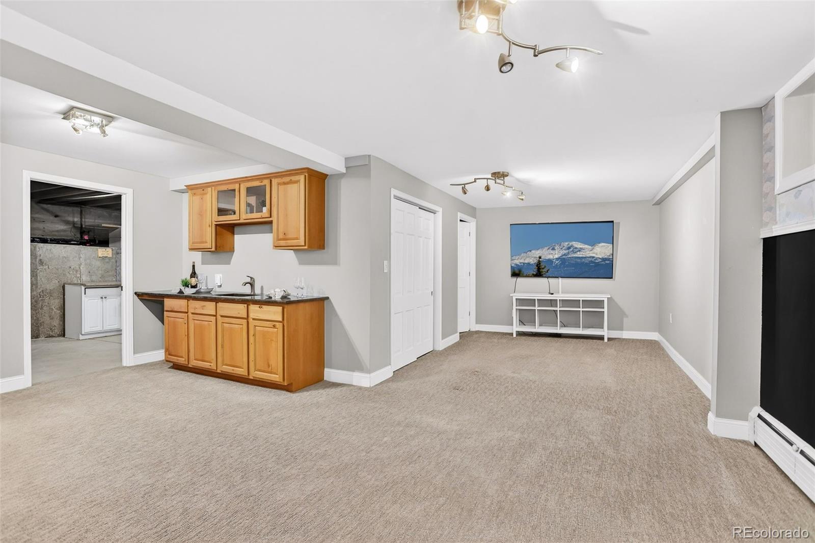 MLS Image #30 for 3127 s dallas court,denver, Colorado