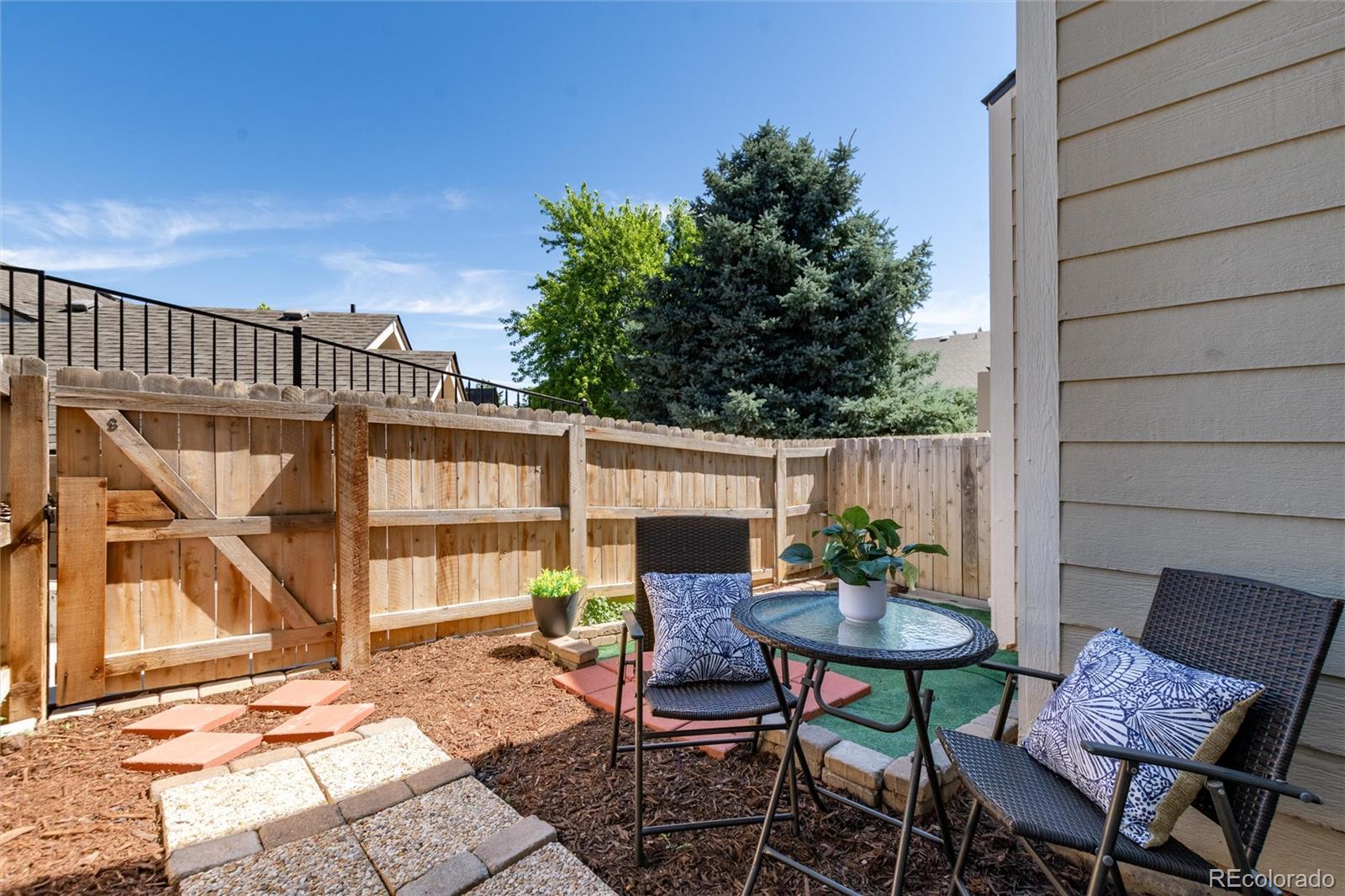 MLS Image #2 for 18397 e alabama place,aurora, Colorado