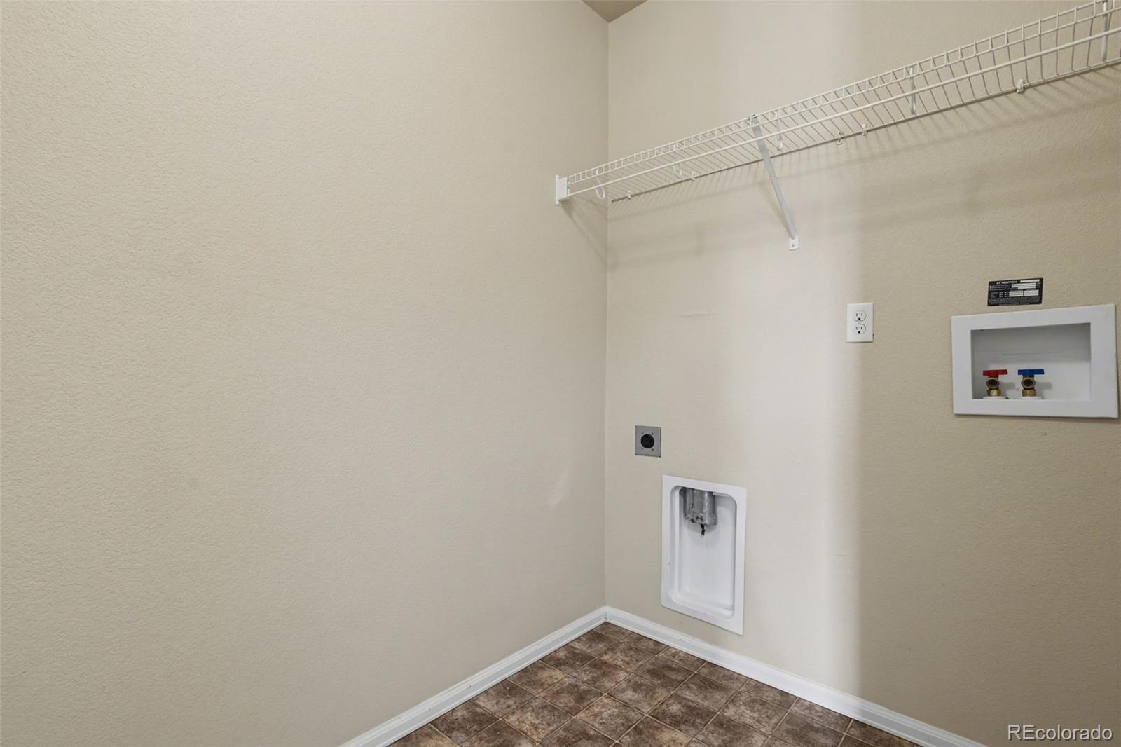 MLS Image #16 for 3051  shikra view,colorado springs, Colorado