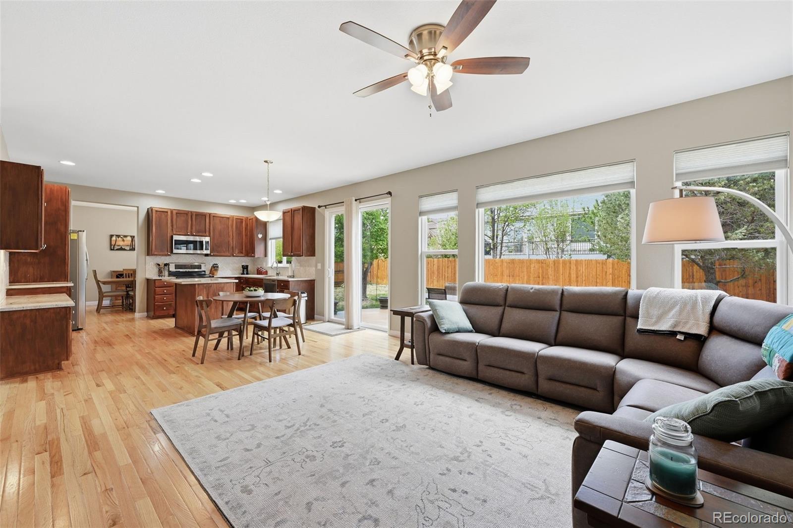 MLS Image #11 for 9837 w vandeventor drive,littleton, Colorado