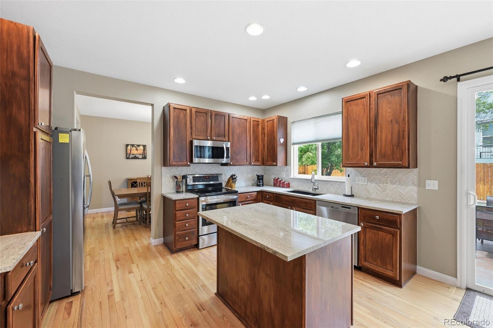 MLS Image #6 for 9837 w vandeventor drive,littleton, Colorado
