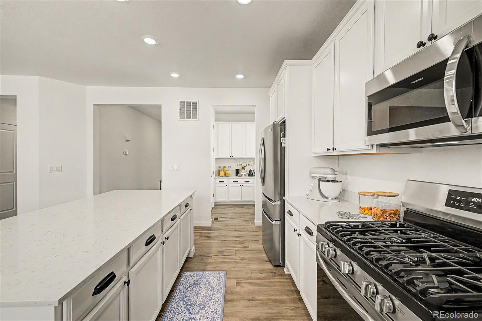MLS Image #17 for 10226  uvalda street,commerce city, Colorado
