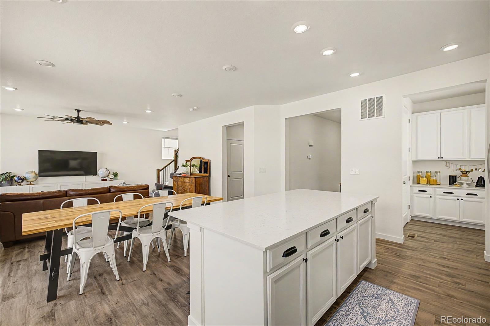 MLS Image #18 for 10226  uvalda street,commerce city, Colorado