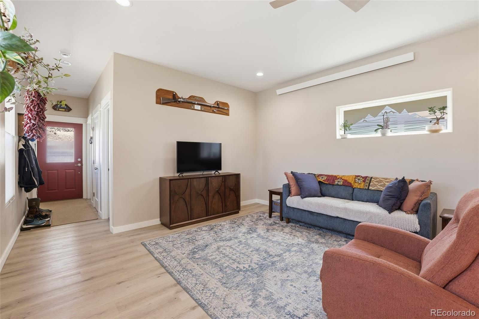 MLS Image #8 for 849 w first street,salida, Colorado
