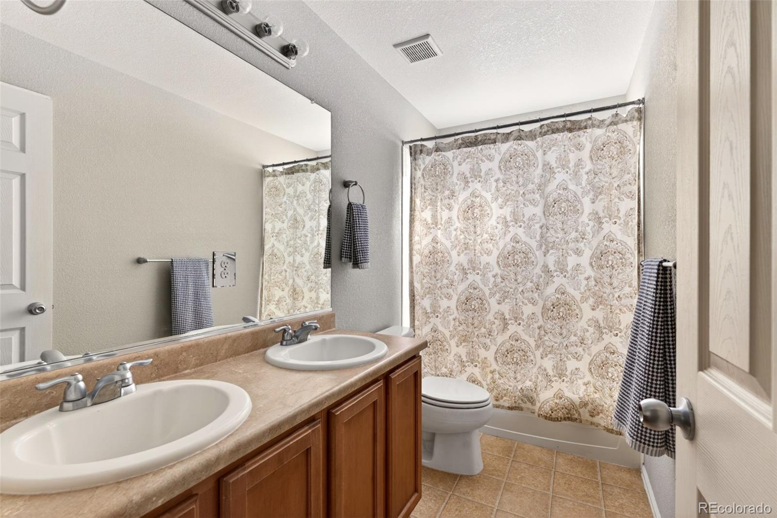 MLS Image #23 for 20473 e girard drive,aurora, Colorado
