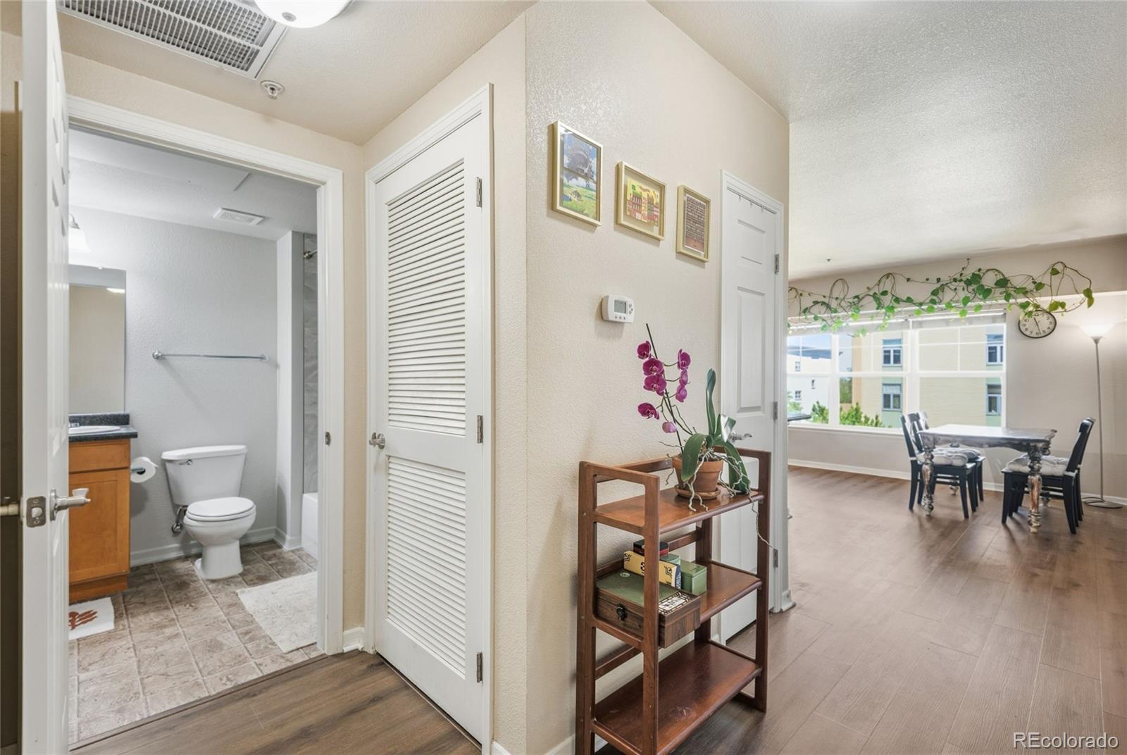 MLS Image #14 for 1623  saint paul street,denver, Colorado
