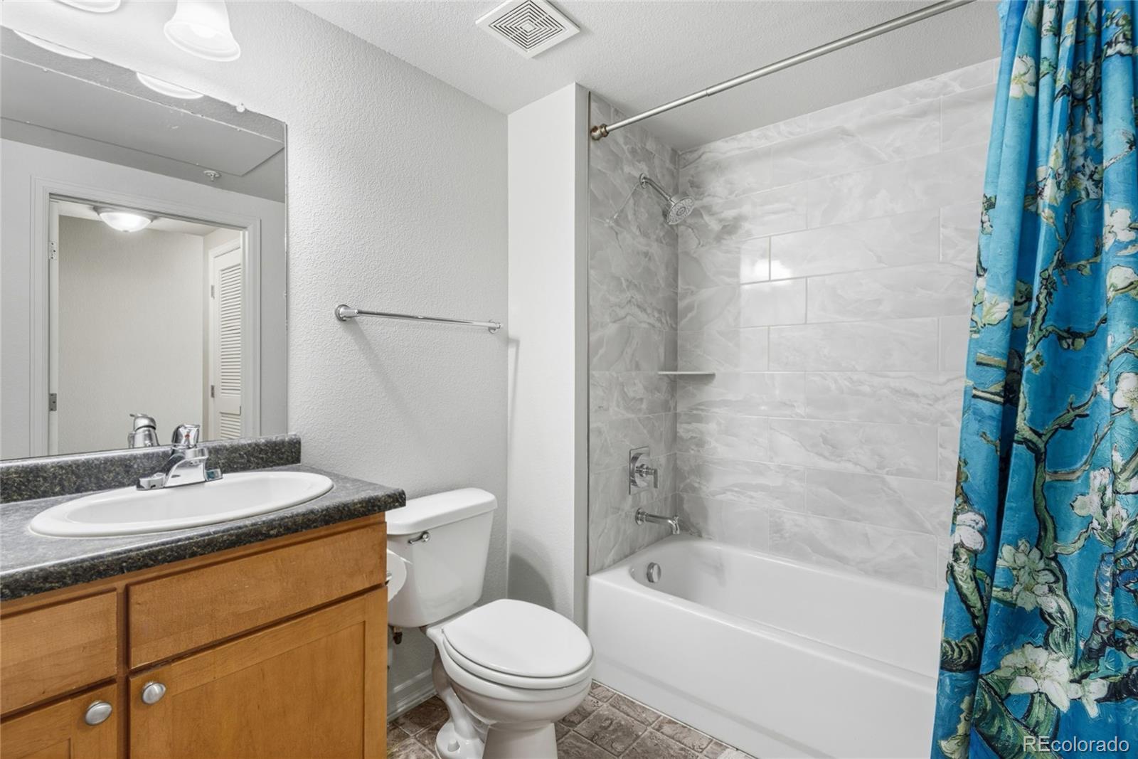 MLS Image #15 for 1623  saint paul street,denver, Colorado