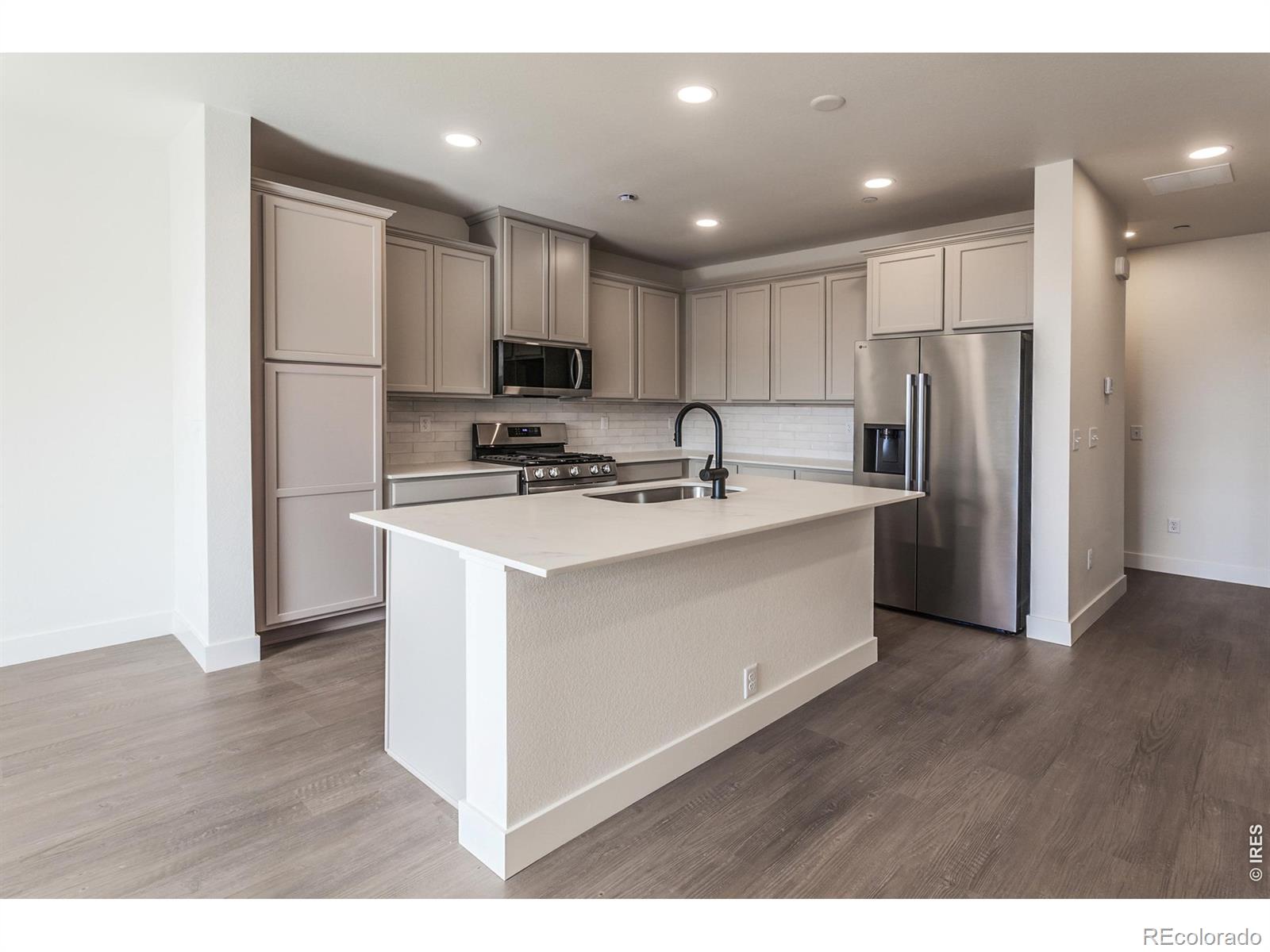 MLS Image #9 for 4912  autumn leaf drive,timnath, Colorado